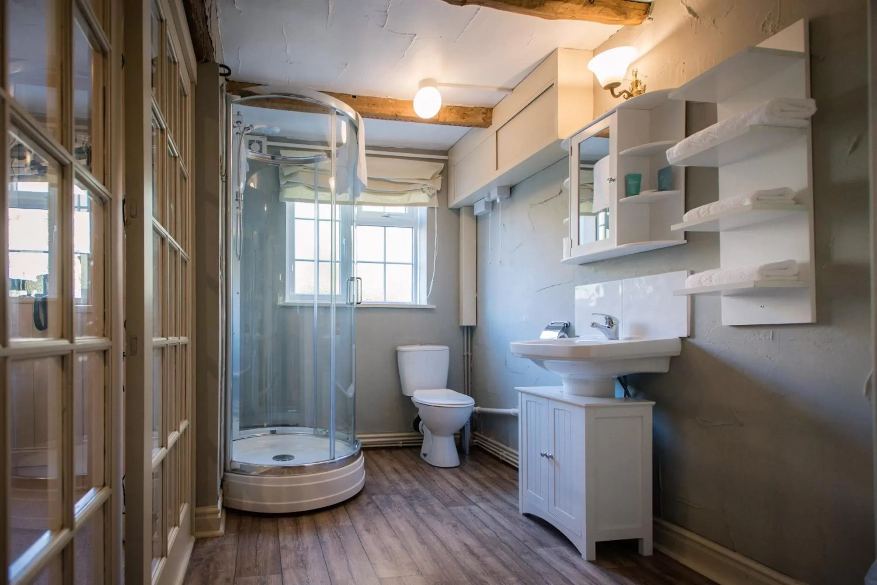 Shower, Bathroom in The Royal Arms Hotel