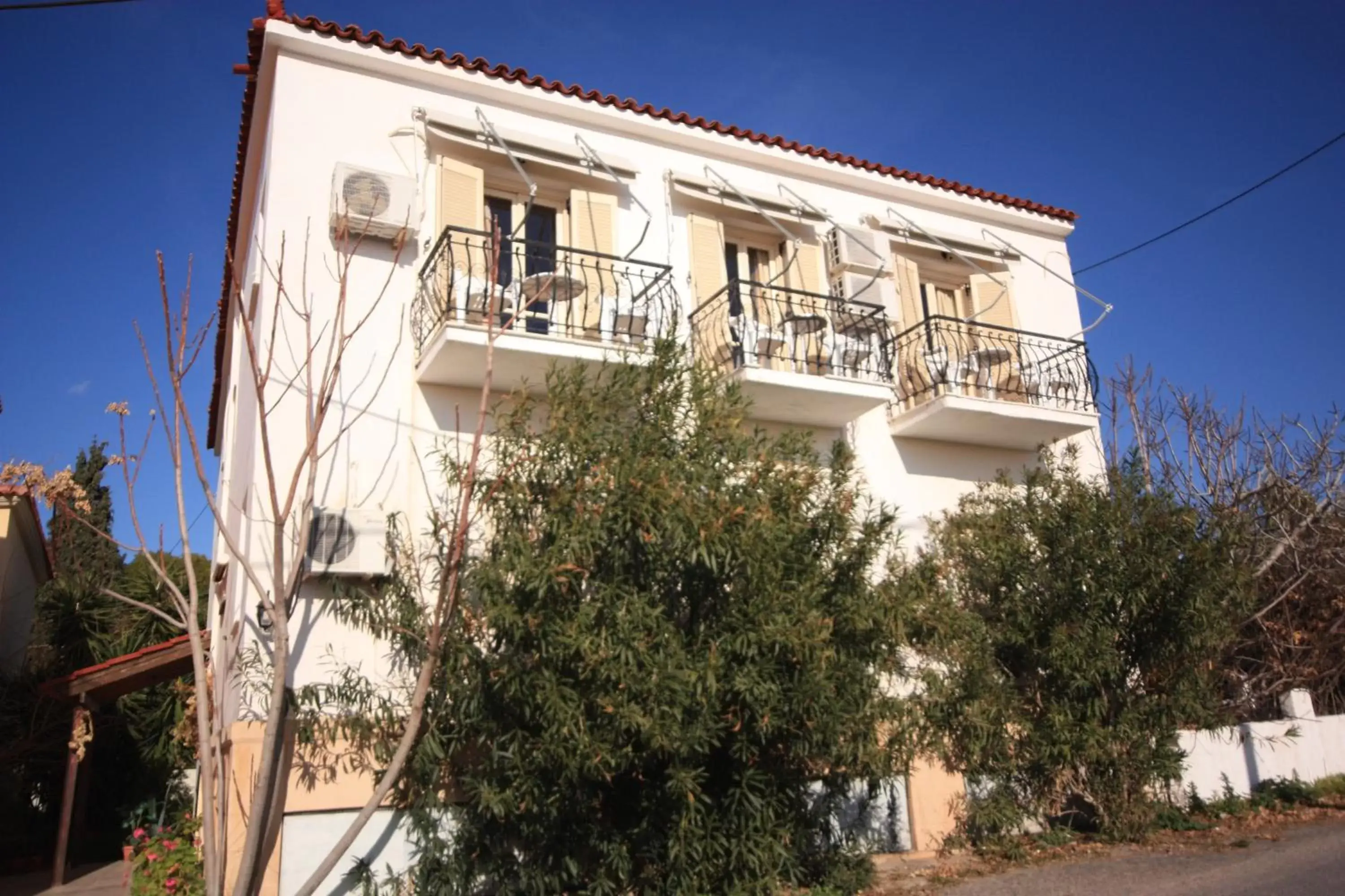 Facade/entrance, Property Building in Ulrika