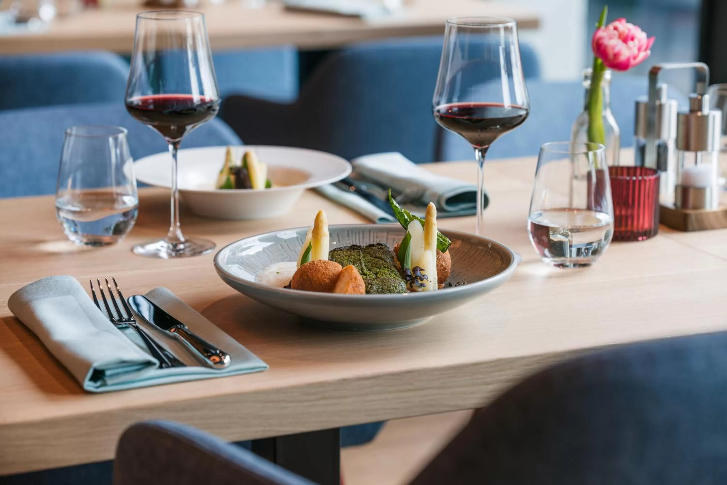 Restaurant/places to eat in b-smart hotel Schönenwerd