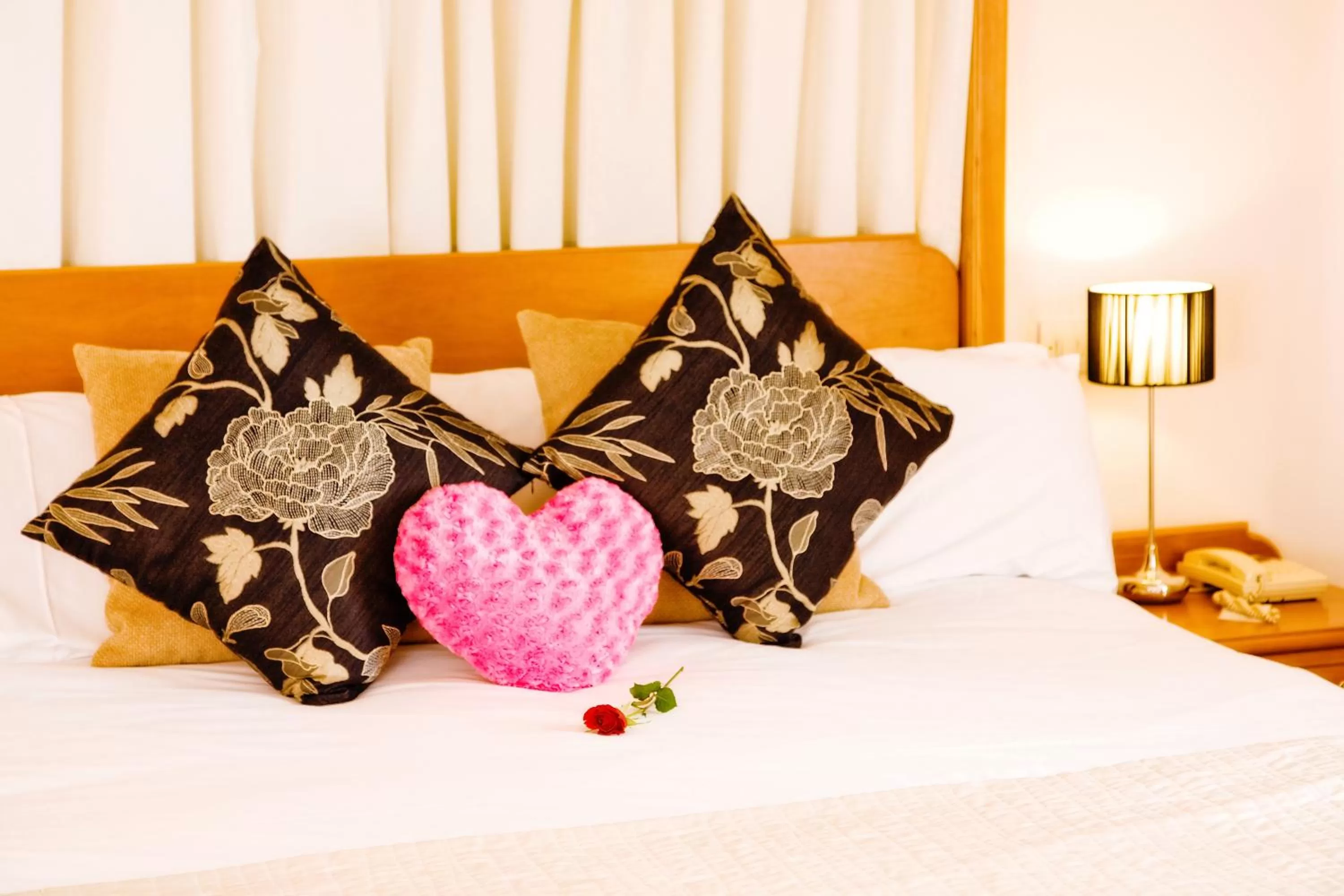 Bed in Pitbauchlie House Hotel - Sure Hotel Collection by Best Western