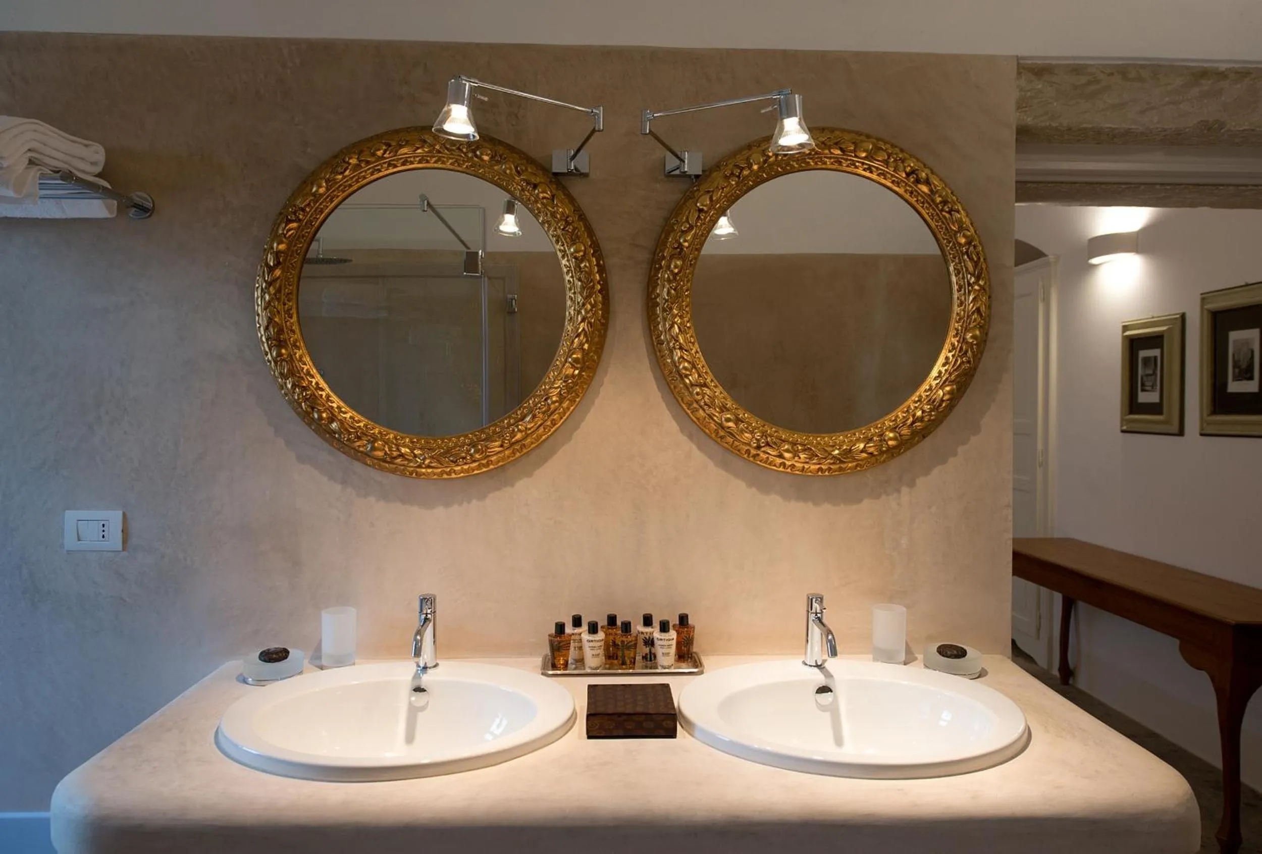 Bathroom in Palazzo Ducale Venturi - Luxury Hotel & Wellness