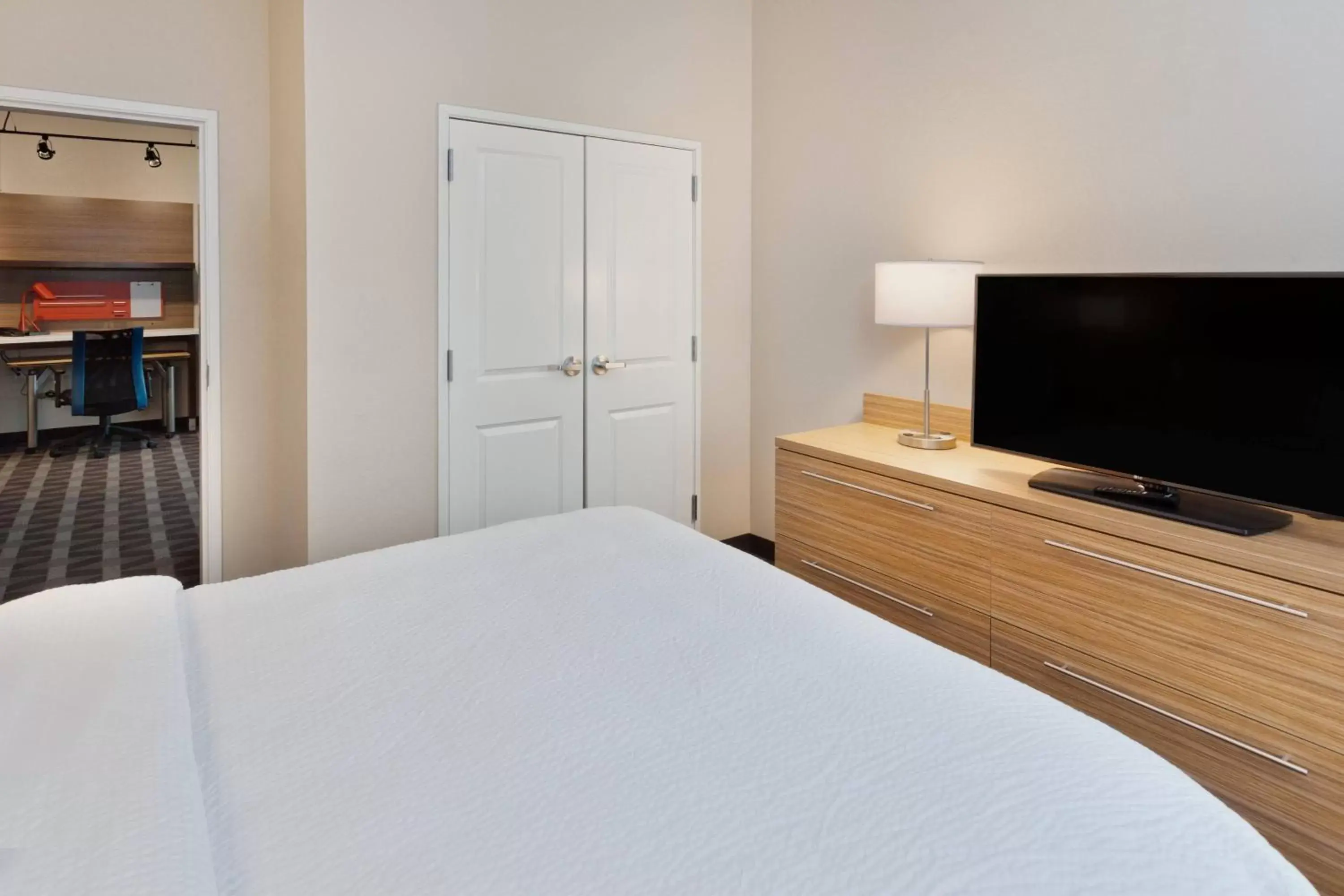Bedroom, Bed in TownePlace Suites by Marriott Montgomery EastChase