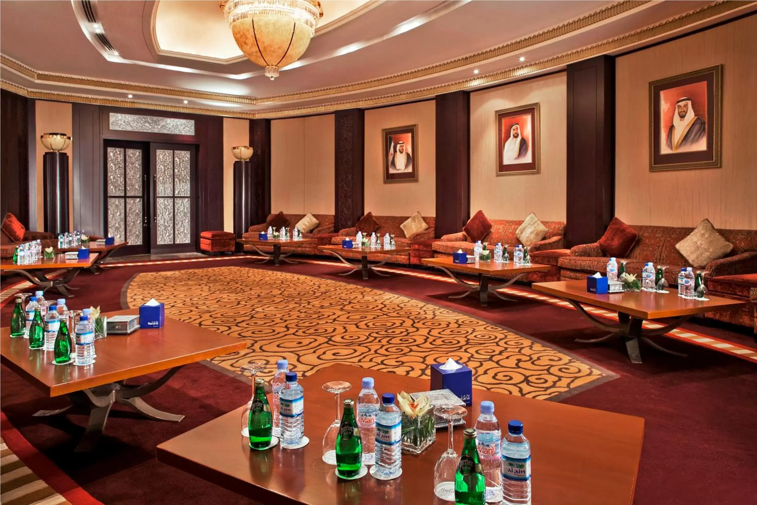 Business facilities, Restaurant/Places to Eat in Beach Rotana - Abu Dhabi