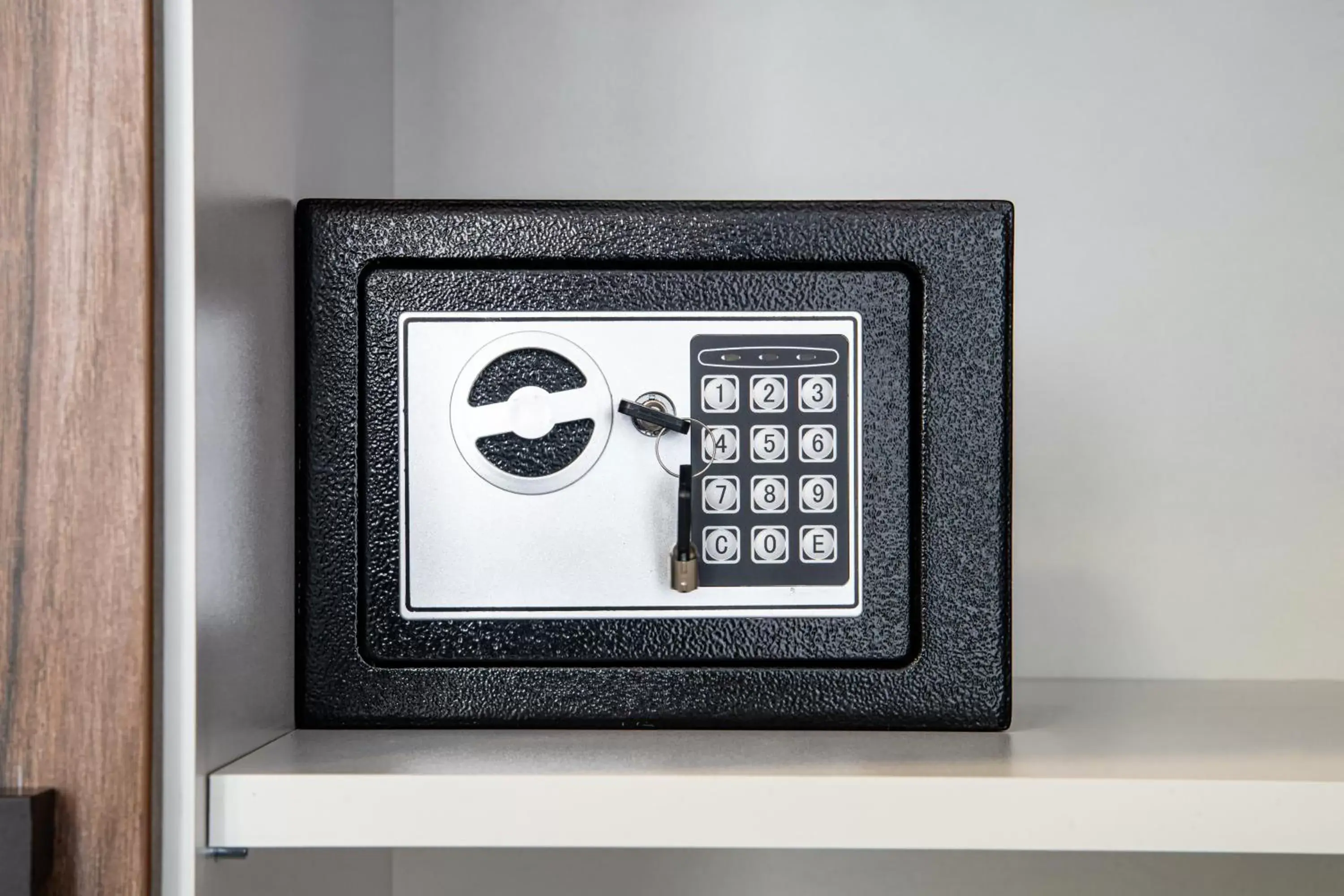 Deluxe Double Room in BG Palace Hotel Deluxe Double Room in BG Palace Hotel