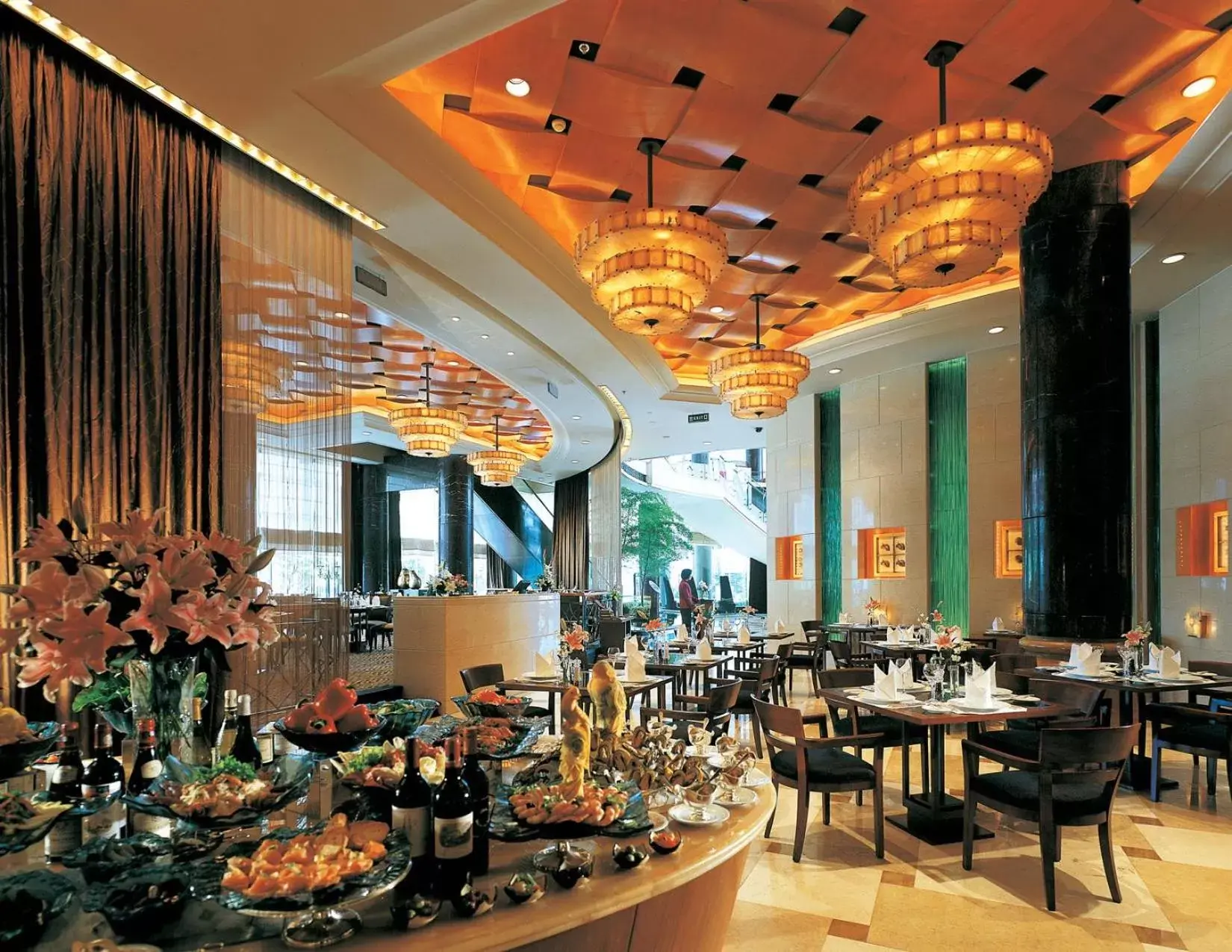 Breakfast, Restaurant/Places to Eat in The Hongta Hotel, A Luxury Collection Hotel, Shanghai
