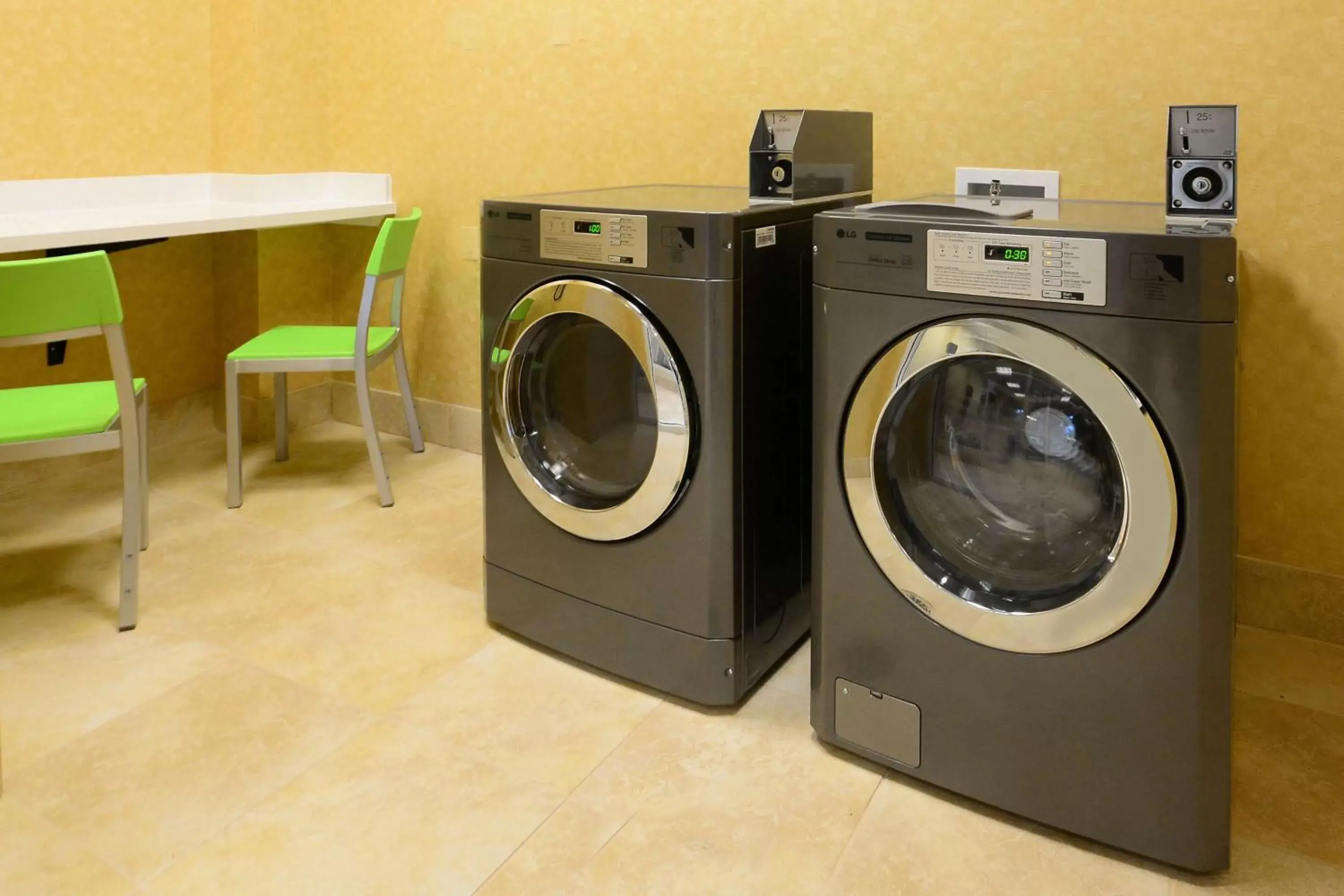 Property building in Hilton Garden Inn Greensboro Airport Property building in Hilton Garden Inn Greensboro Airport