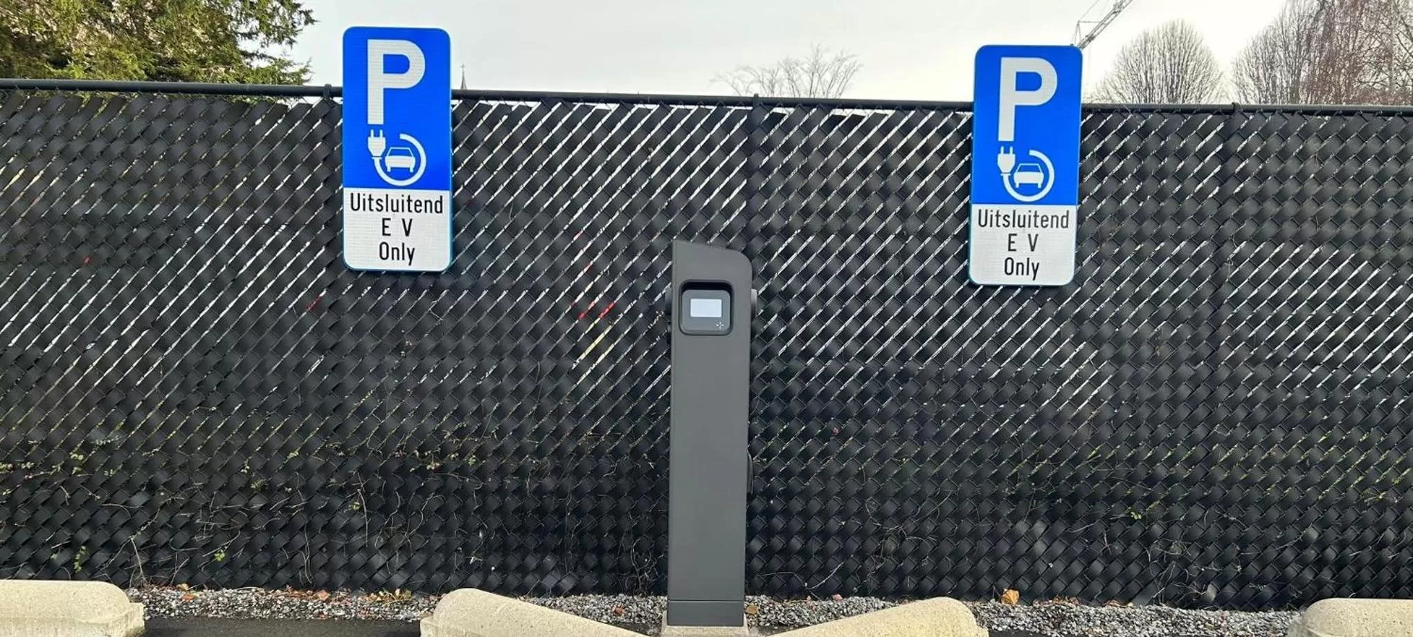 Parking in Alpha Hotel and Aparthotel