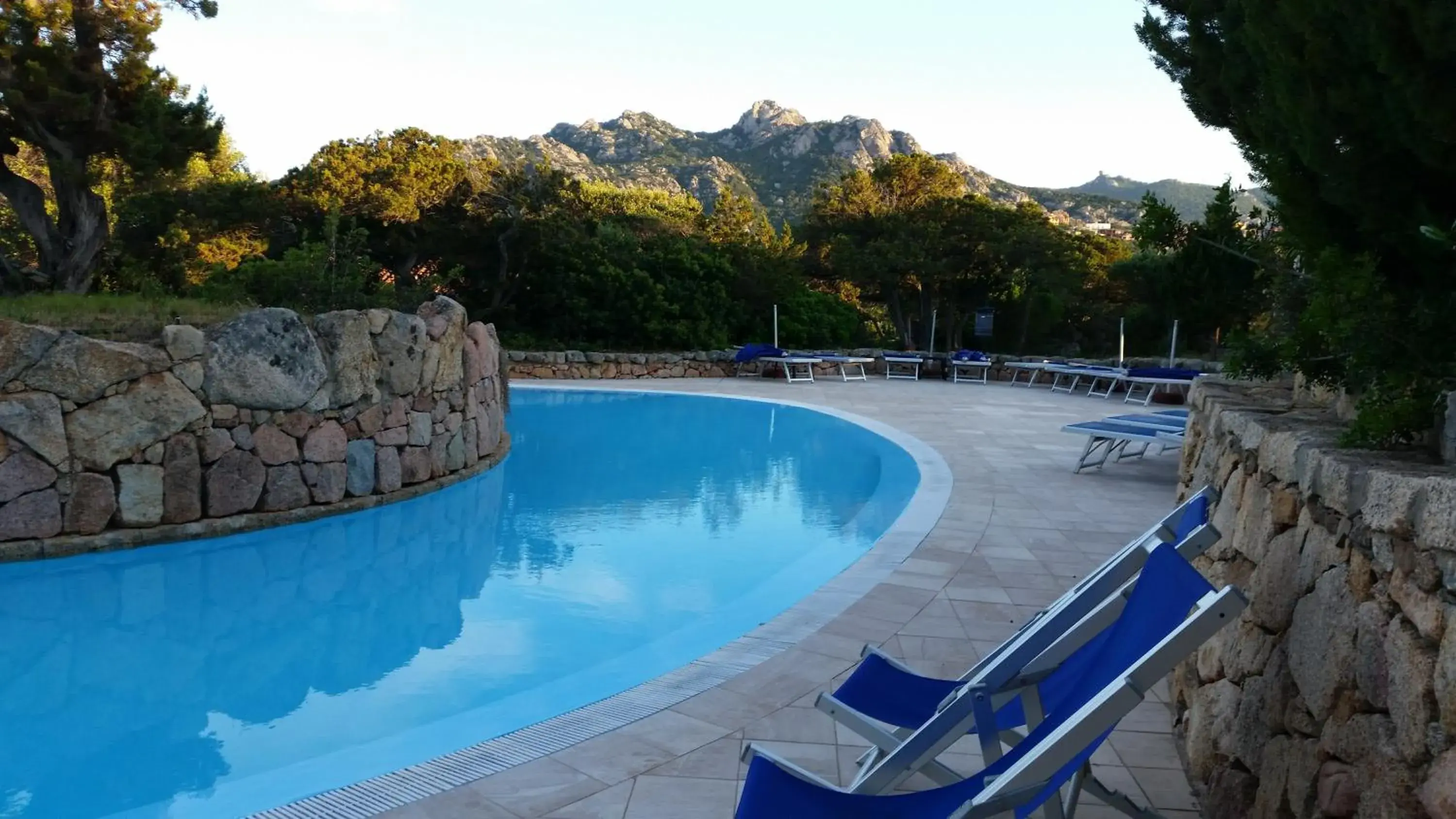 Swimming Pool in Colonna Hotel Country & Sporting