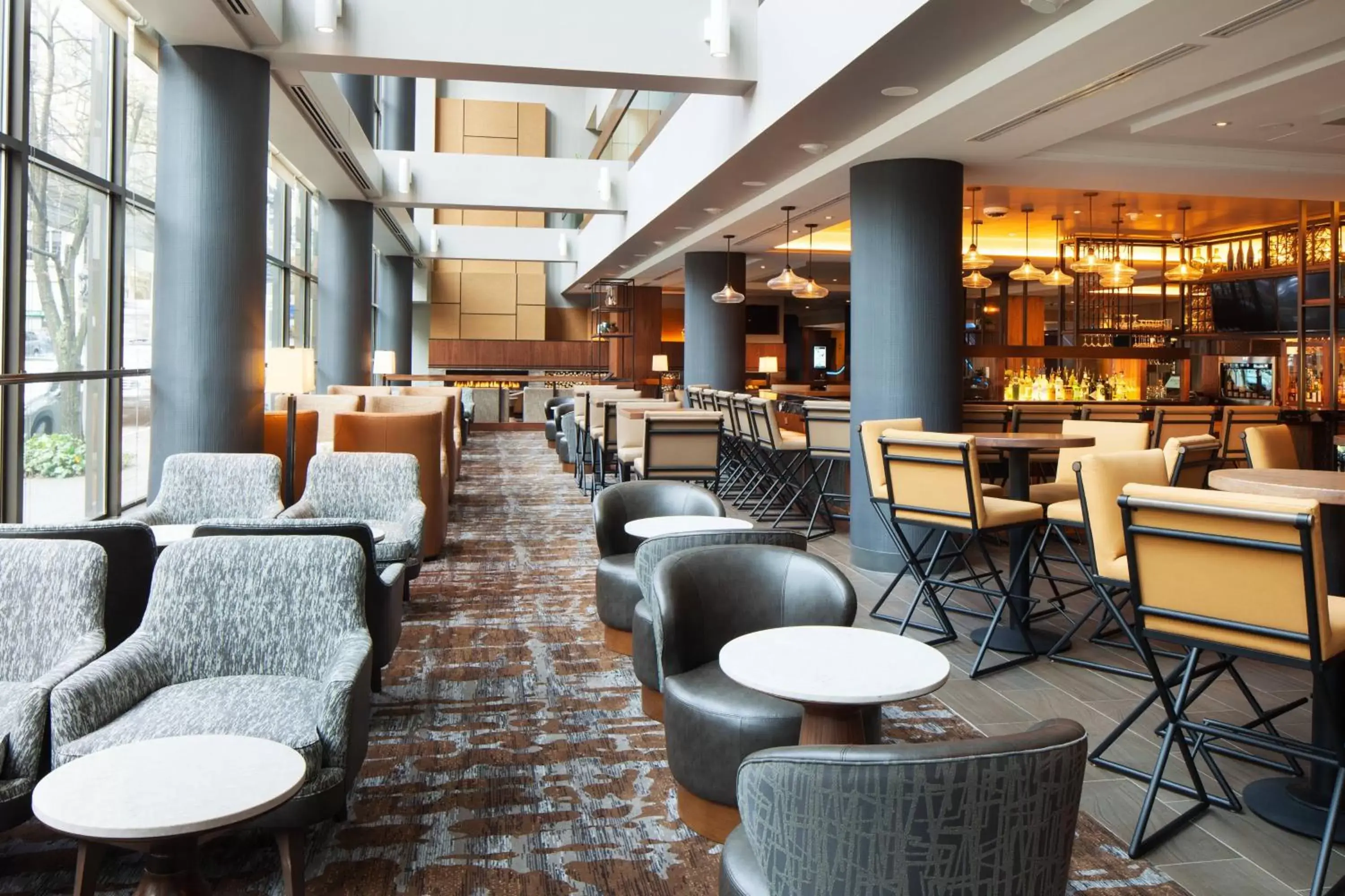 Restaurant/places to eat, Lounge/Bar in The Westin Seattle