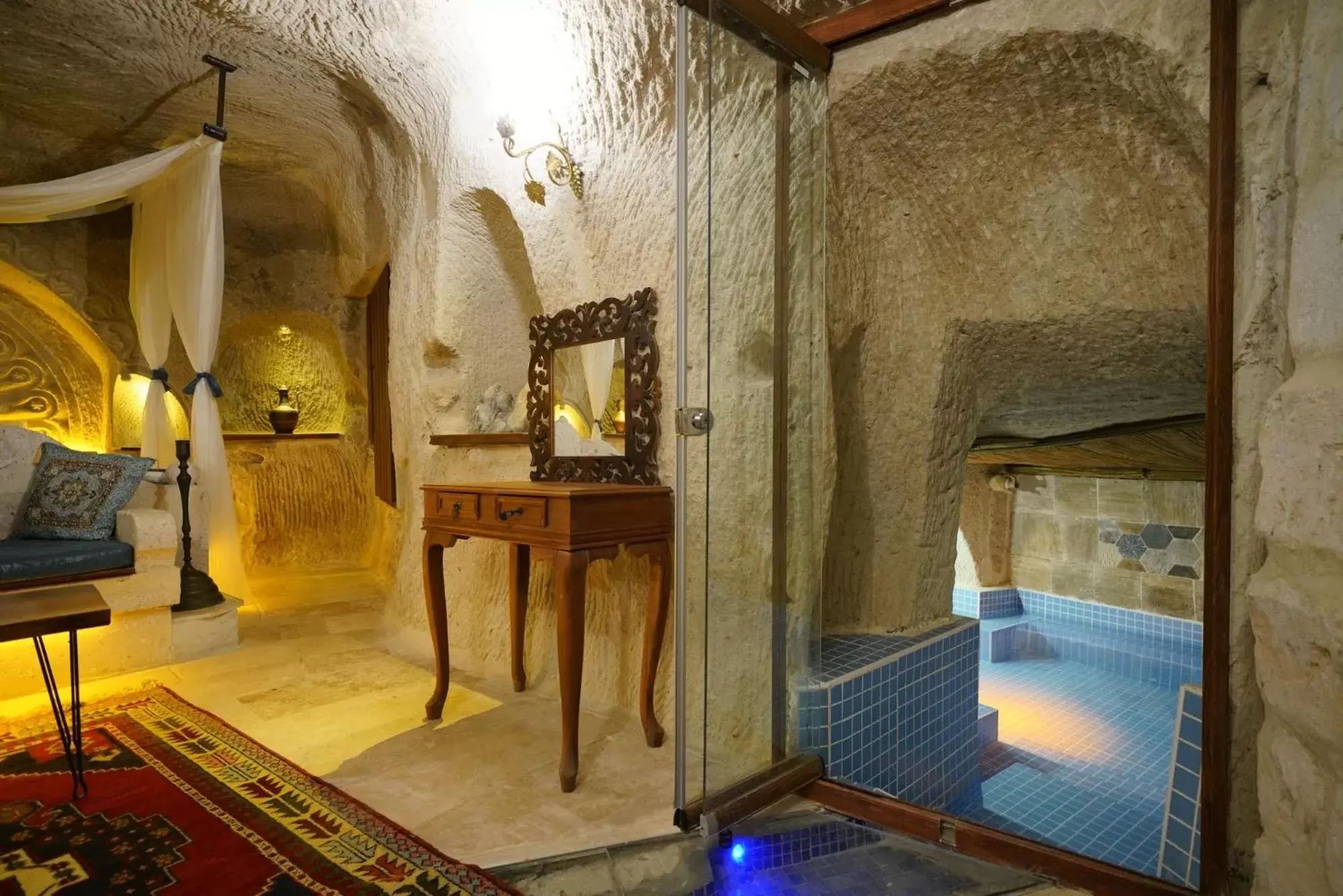 Swimming pool in Cappadocia Nar Cave House & Hot Swimming Pool