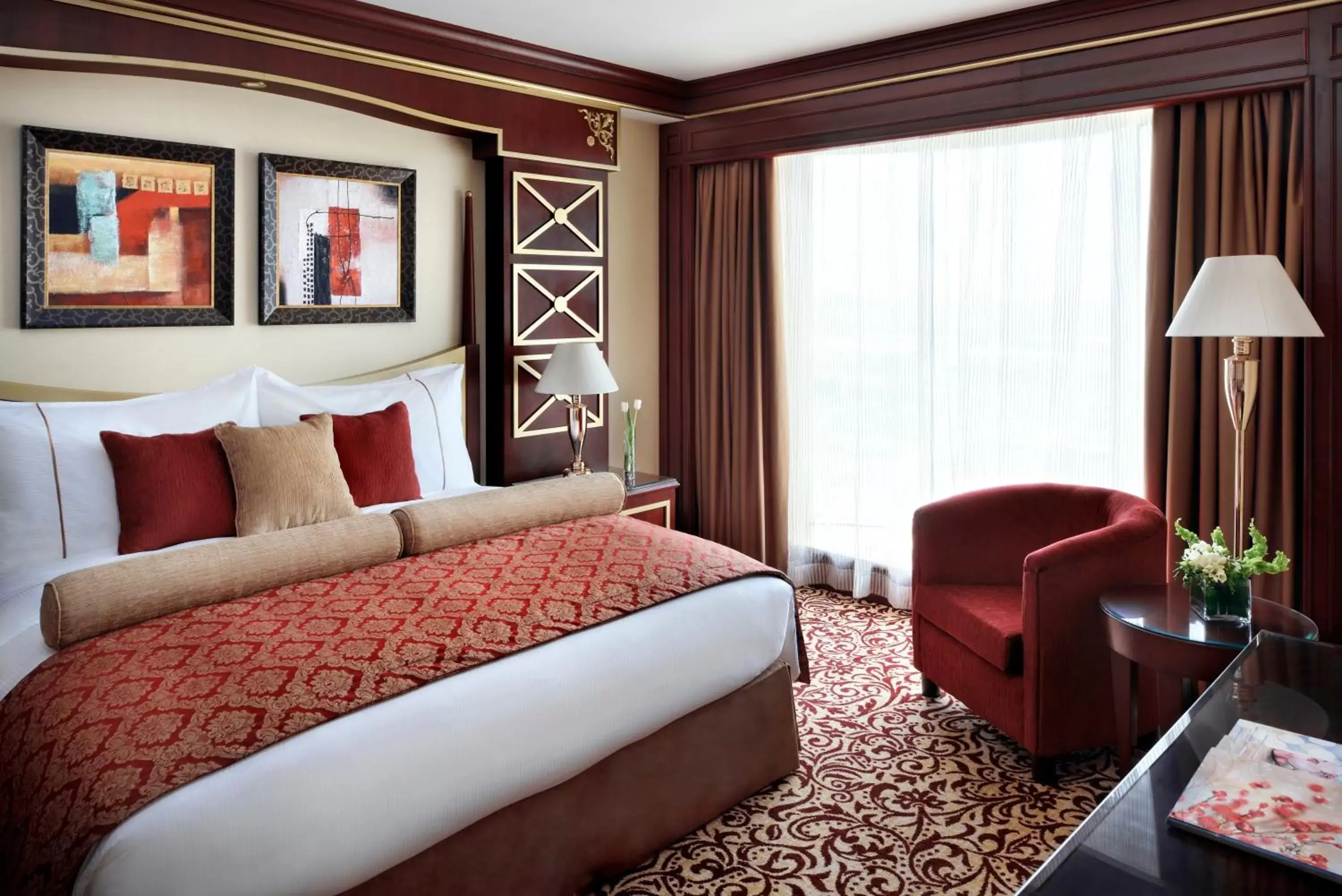 Bedroom, Bed in Mövenpick Hotel City Star Jeddah