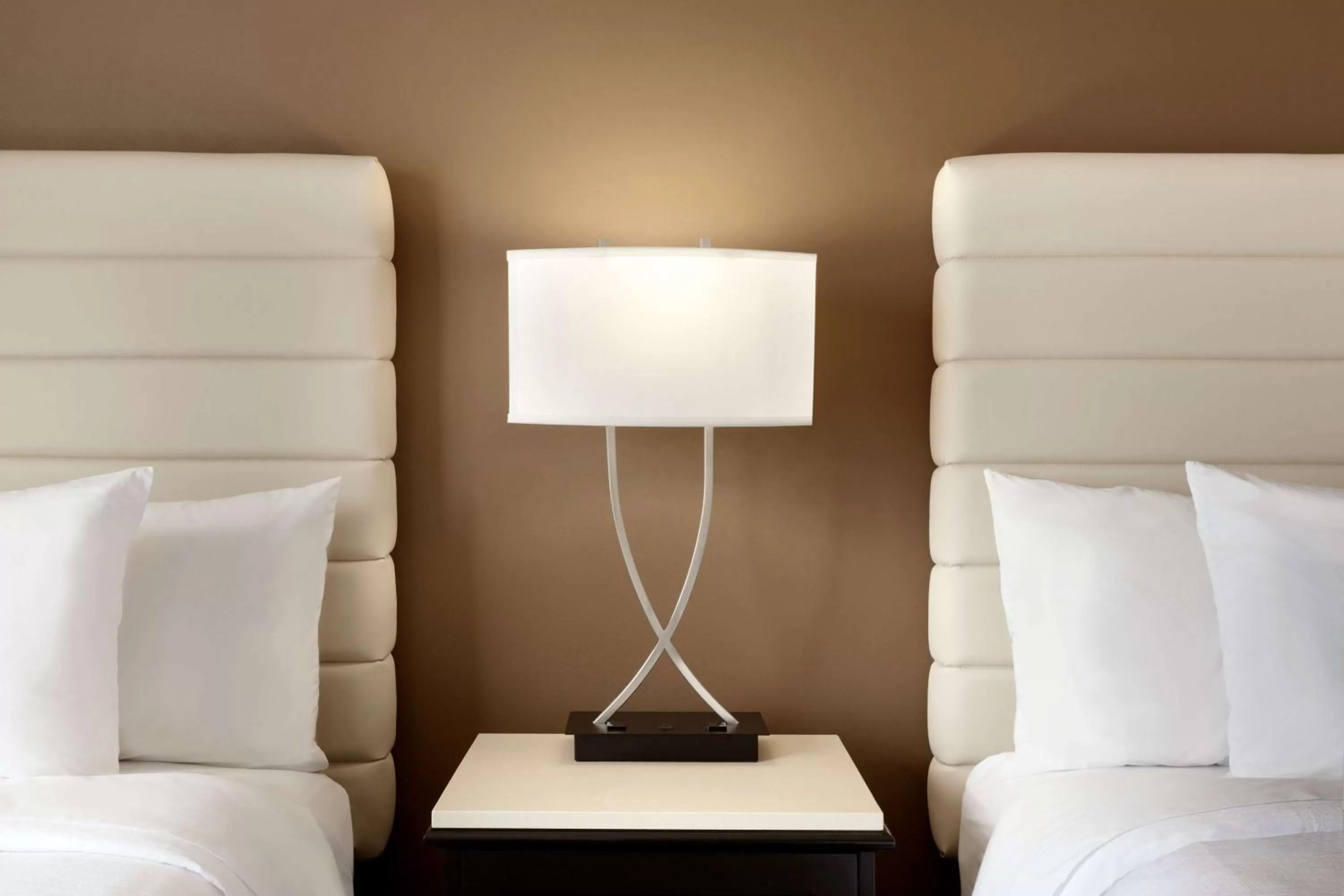 Bed in Embassy Suites by Hilton Oklahoma City Will Rogers Airport