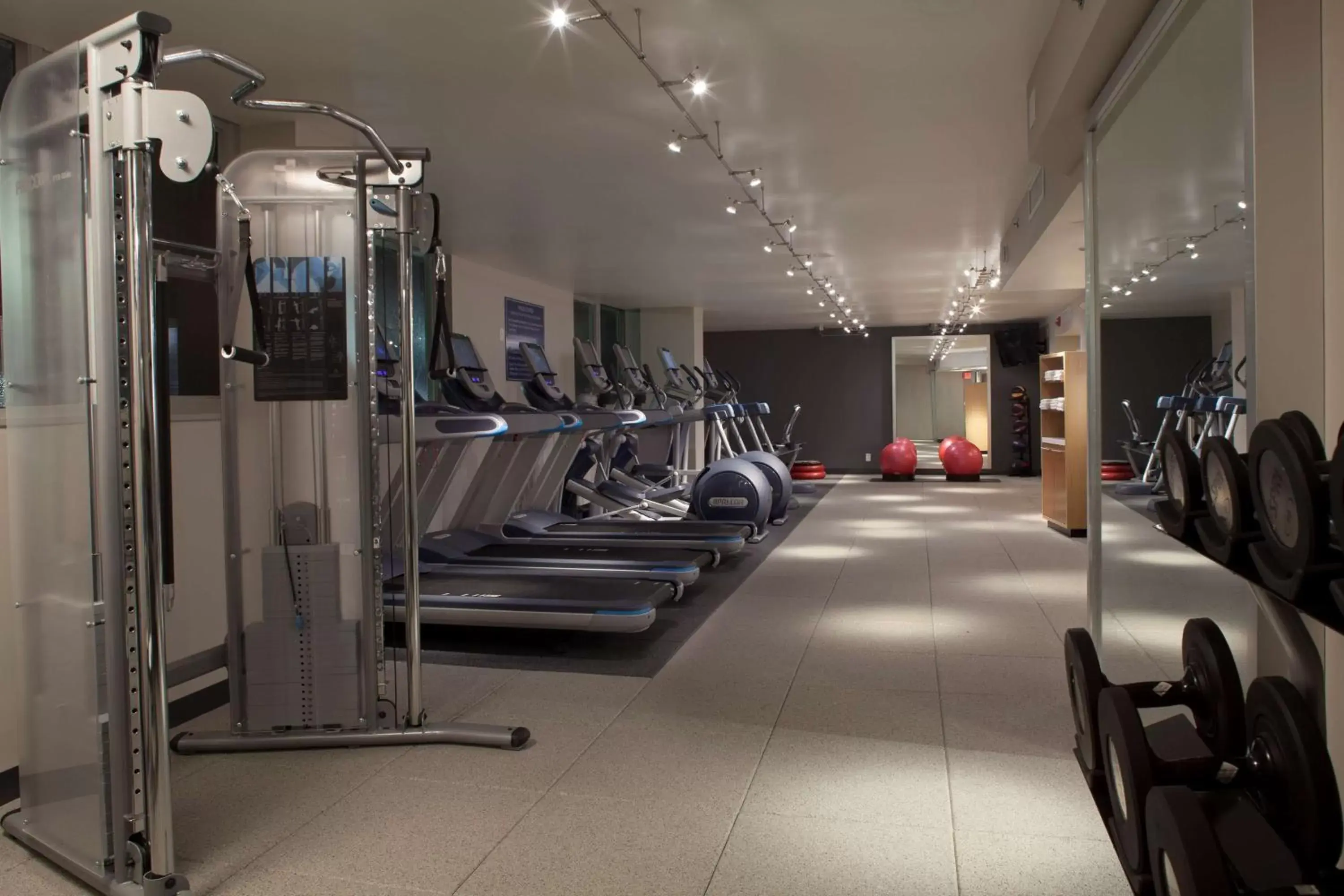 Fitness centre/facilities, Fitness Center/Facilities in DoubleTree by Hilton Hotel Jacksonville Airport