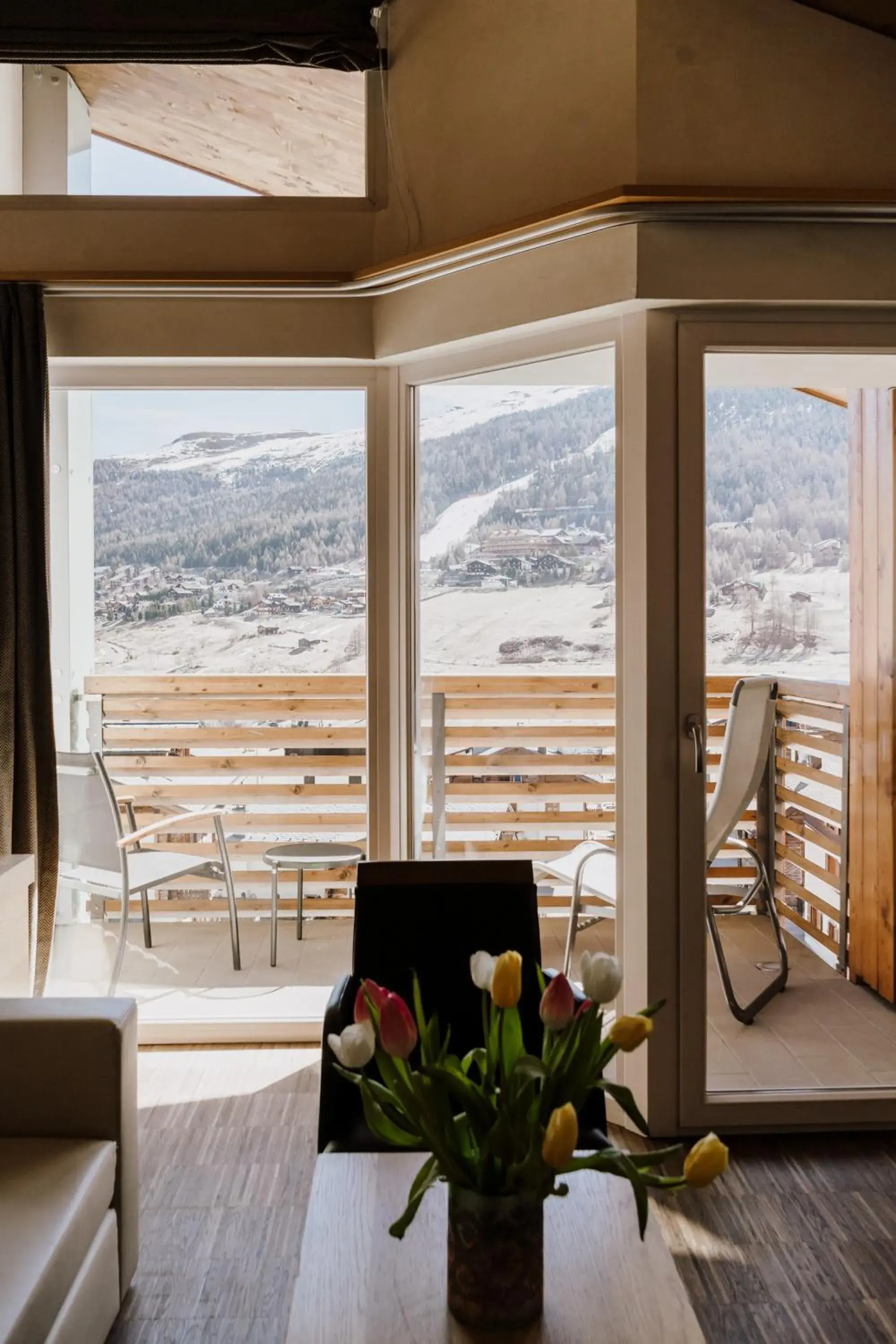 Balcony/Terrace in Hotel Lac Salin Spa & Mountain Resort