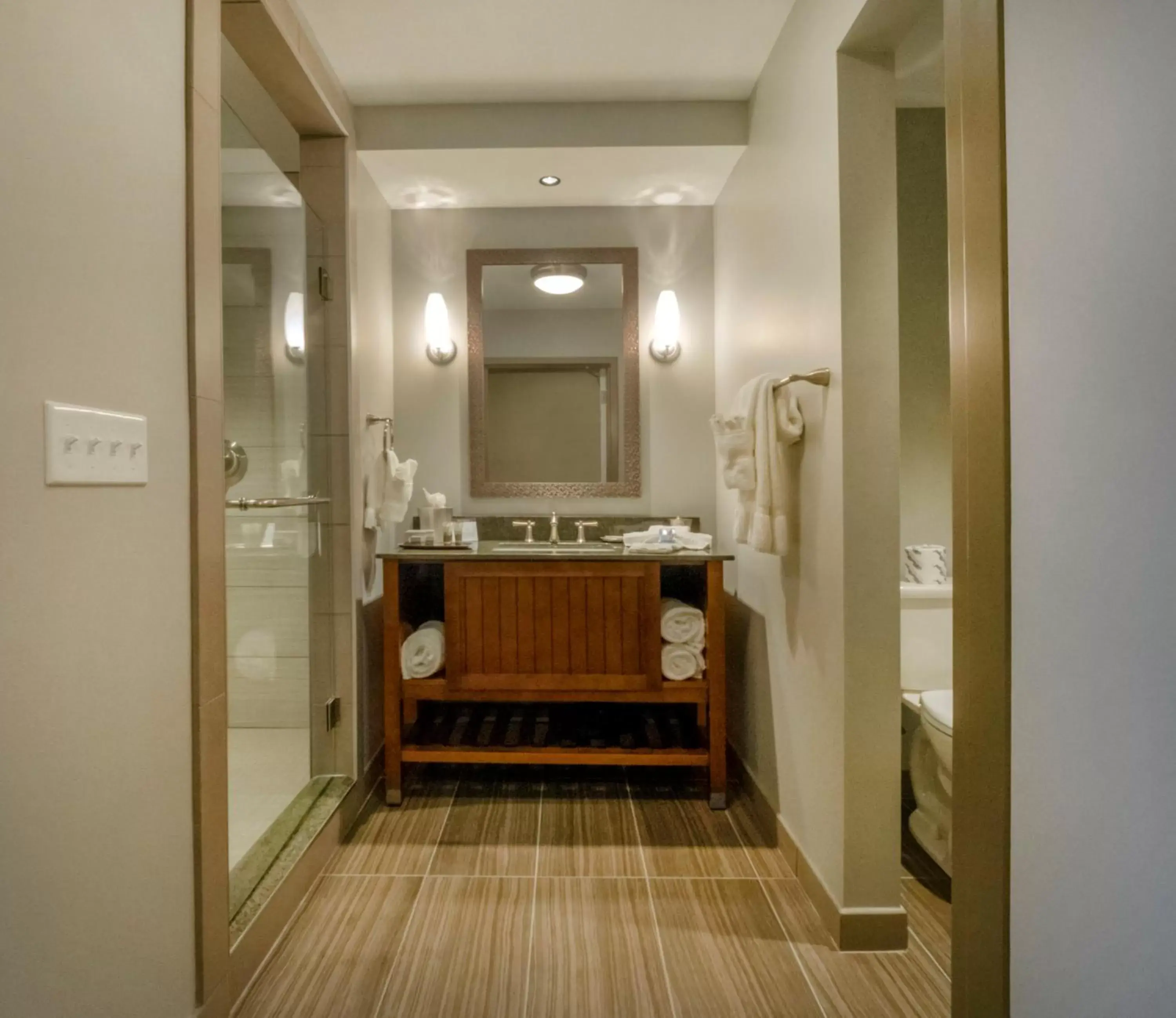 Bathroom in Chautauqua Harbor Hotel - Jamestown