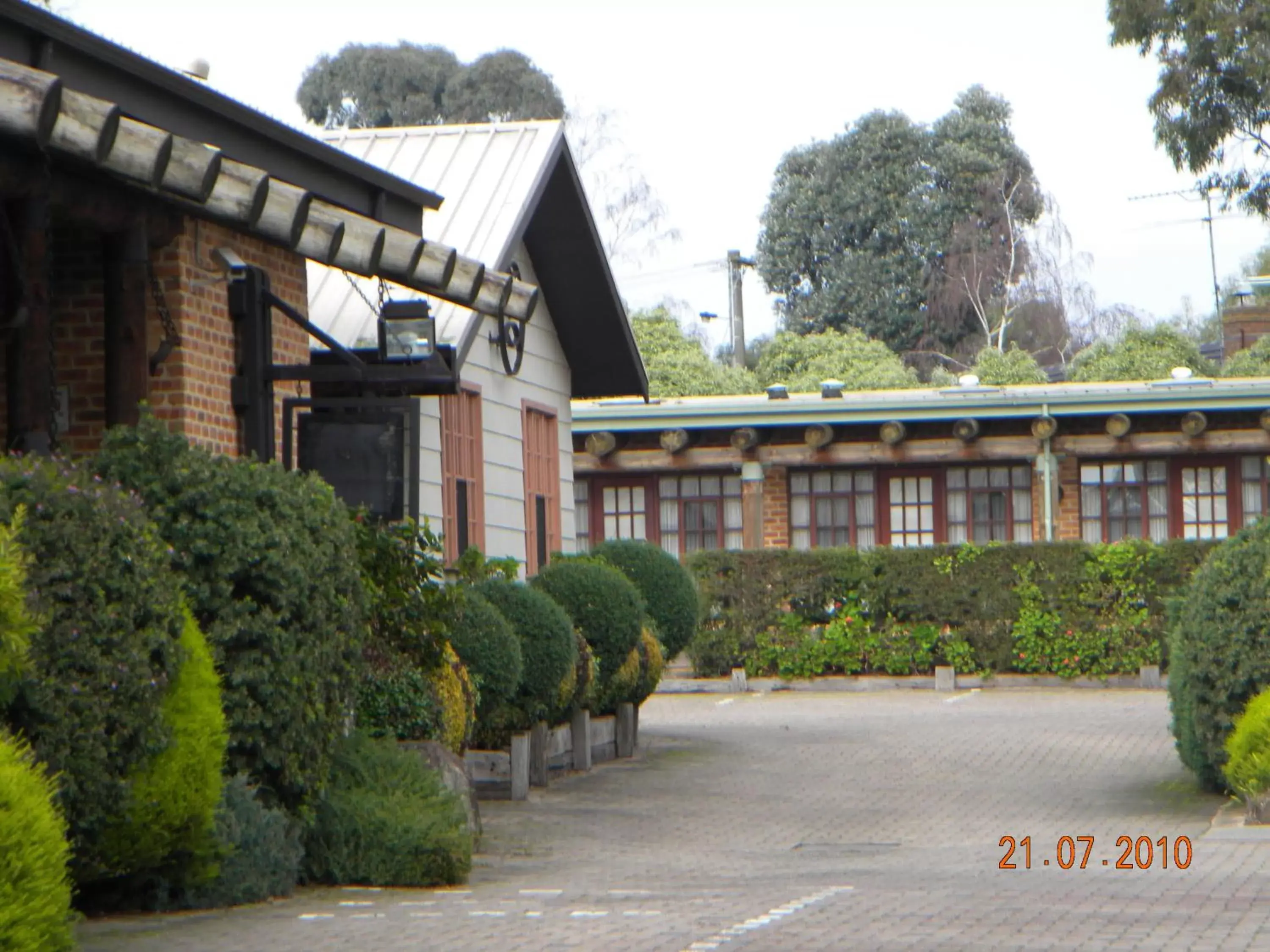Facade/entrance, Property Building in Mahogany Park