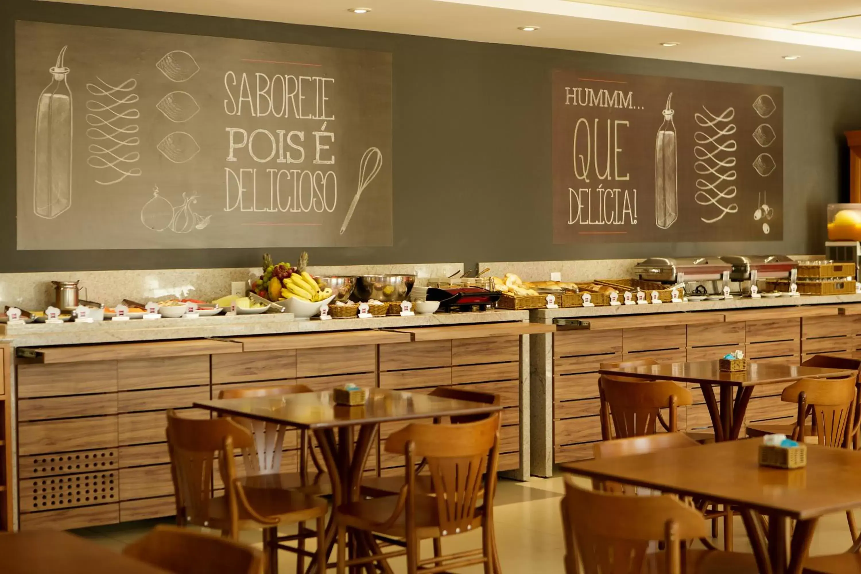 Restaurant/Places to Eat in ibis Vitoria da Conquista