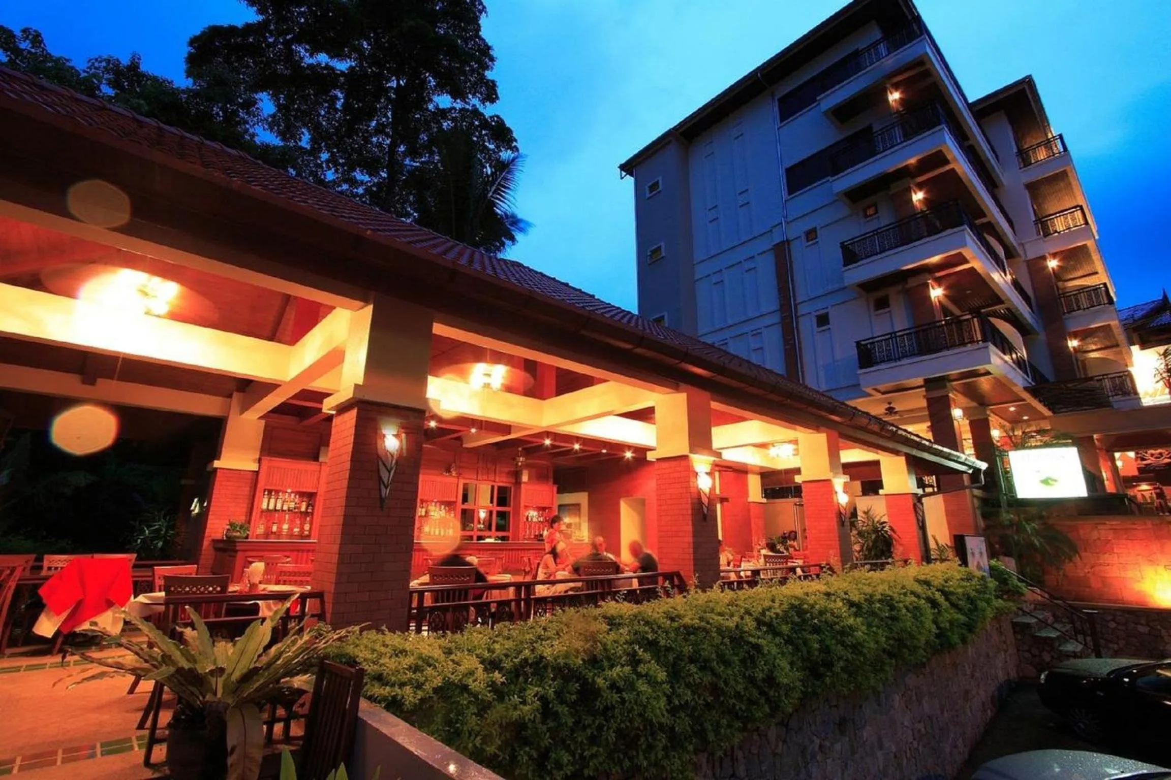 Restaurant/places to eat in Sun Hill Hotel Patong