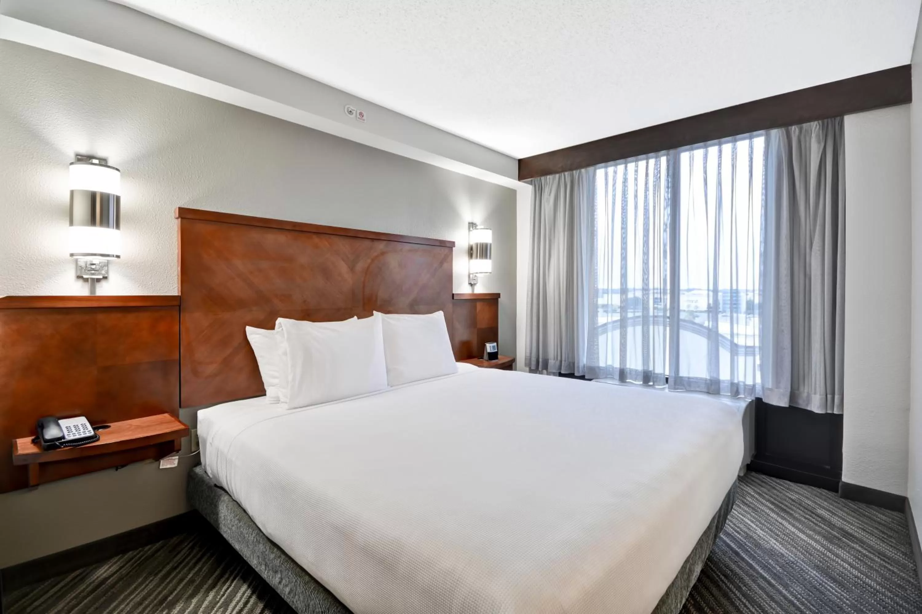 King Room with Sofa Bed in Hyatt Place Baton Rouge/I-10