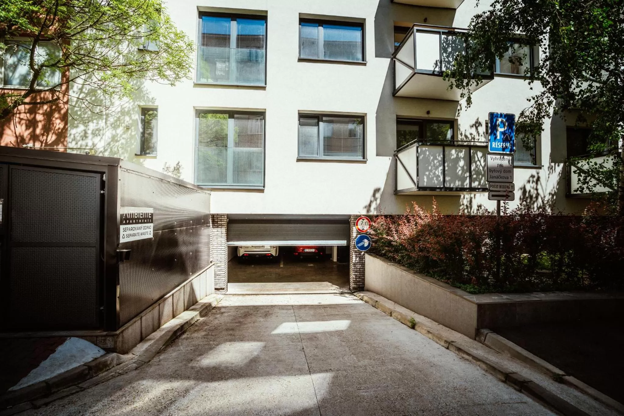 Parking in Smart & Green Living by Ambiente