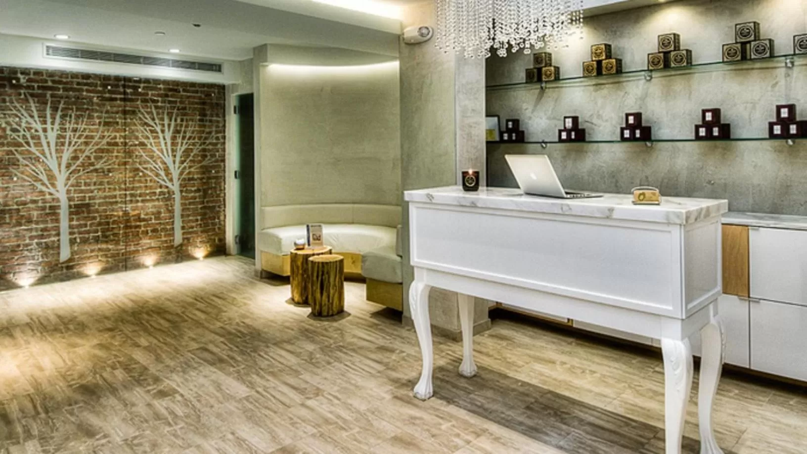 Massage in The O Hotel, Trademark Collection by Wyndham