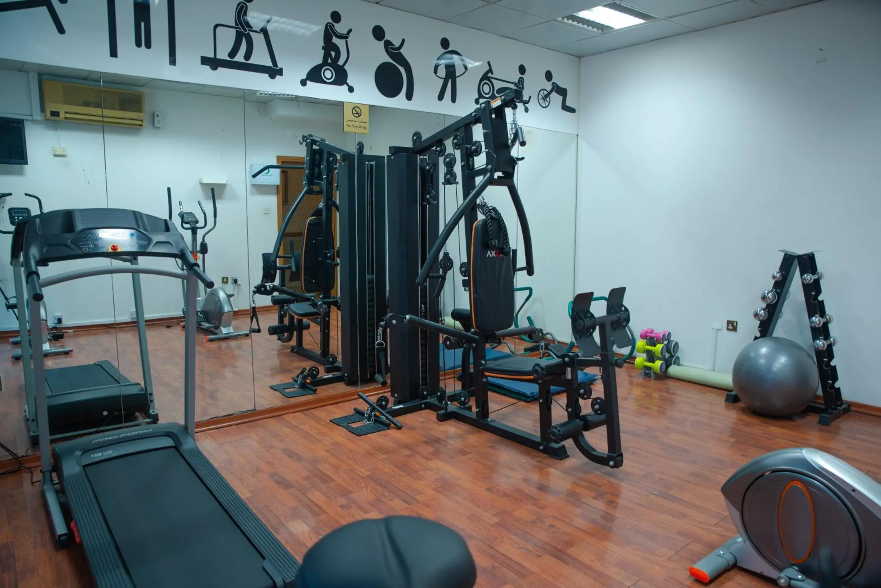 Fitness centre/facilities, Fitness Center/Facilities in Golden Tulip Deira Hotel