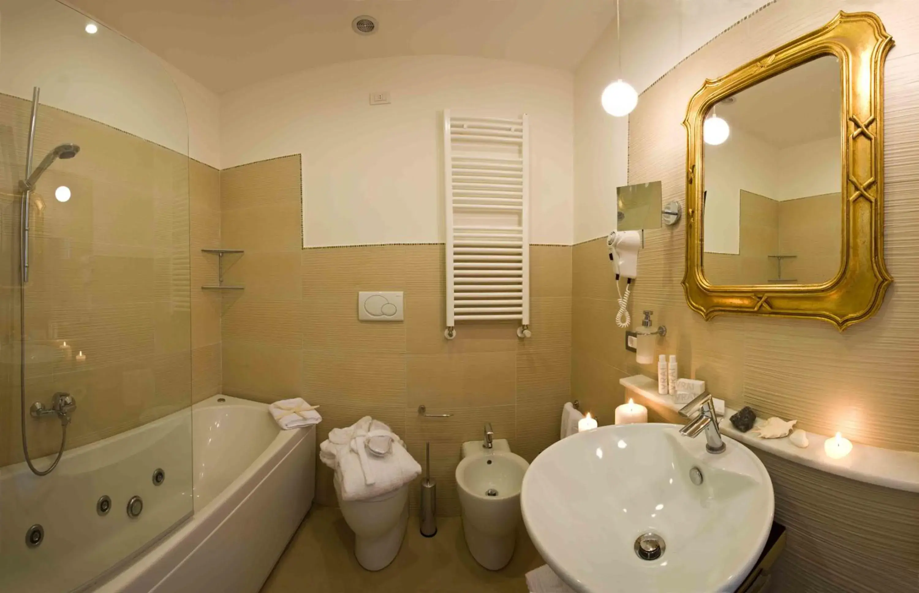 Decorative detail, Bathroom in Ferretti Beach Hotel