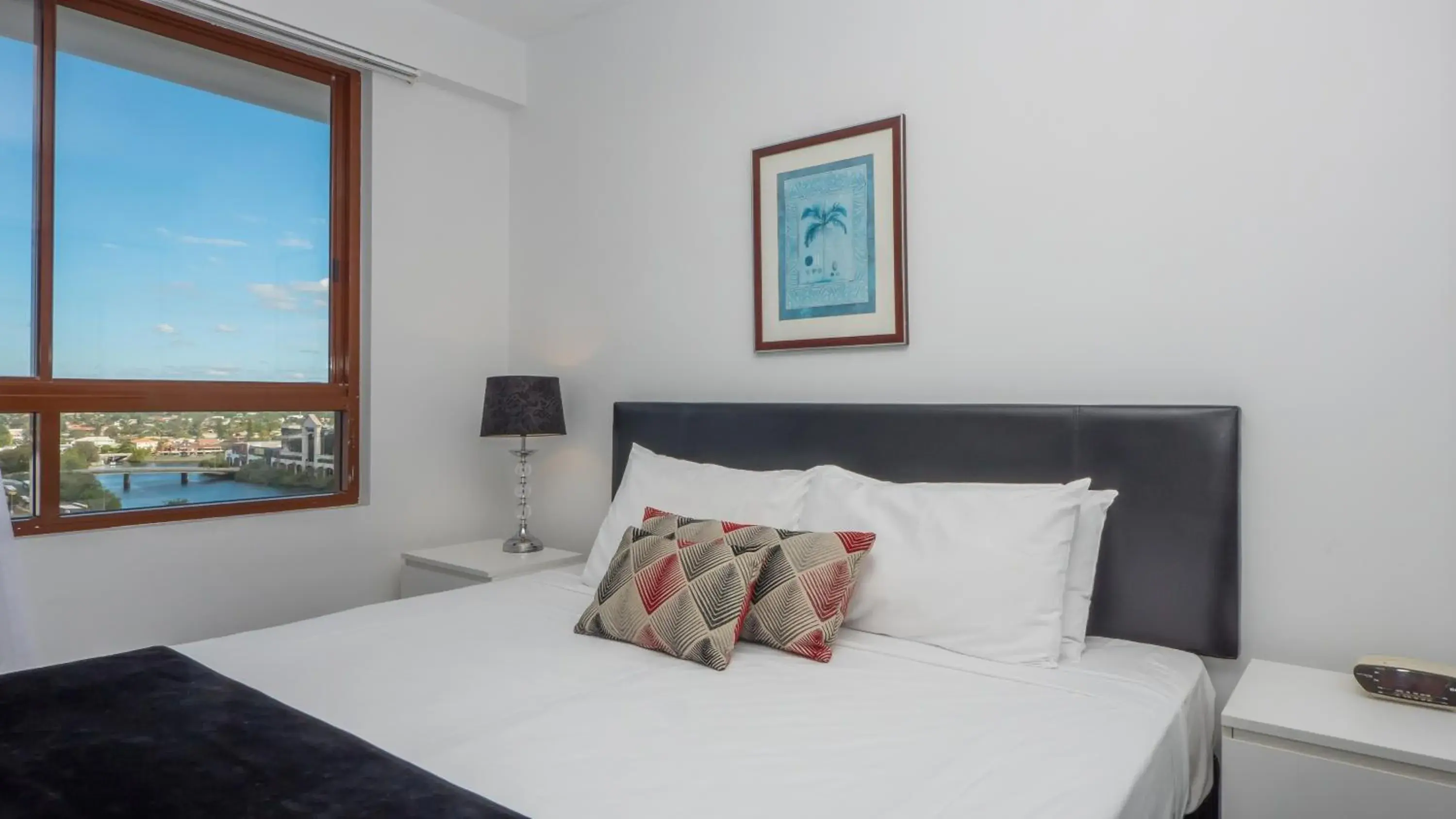 Bed in Broadbeach Savannah Resort Bed in Broadbeach Savannah Resort