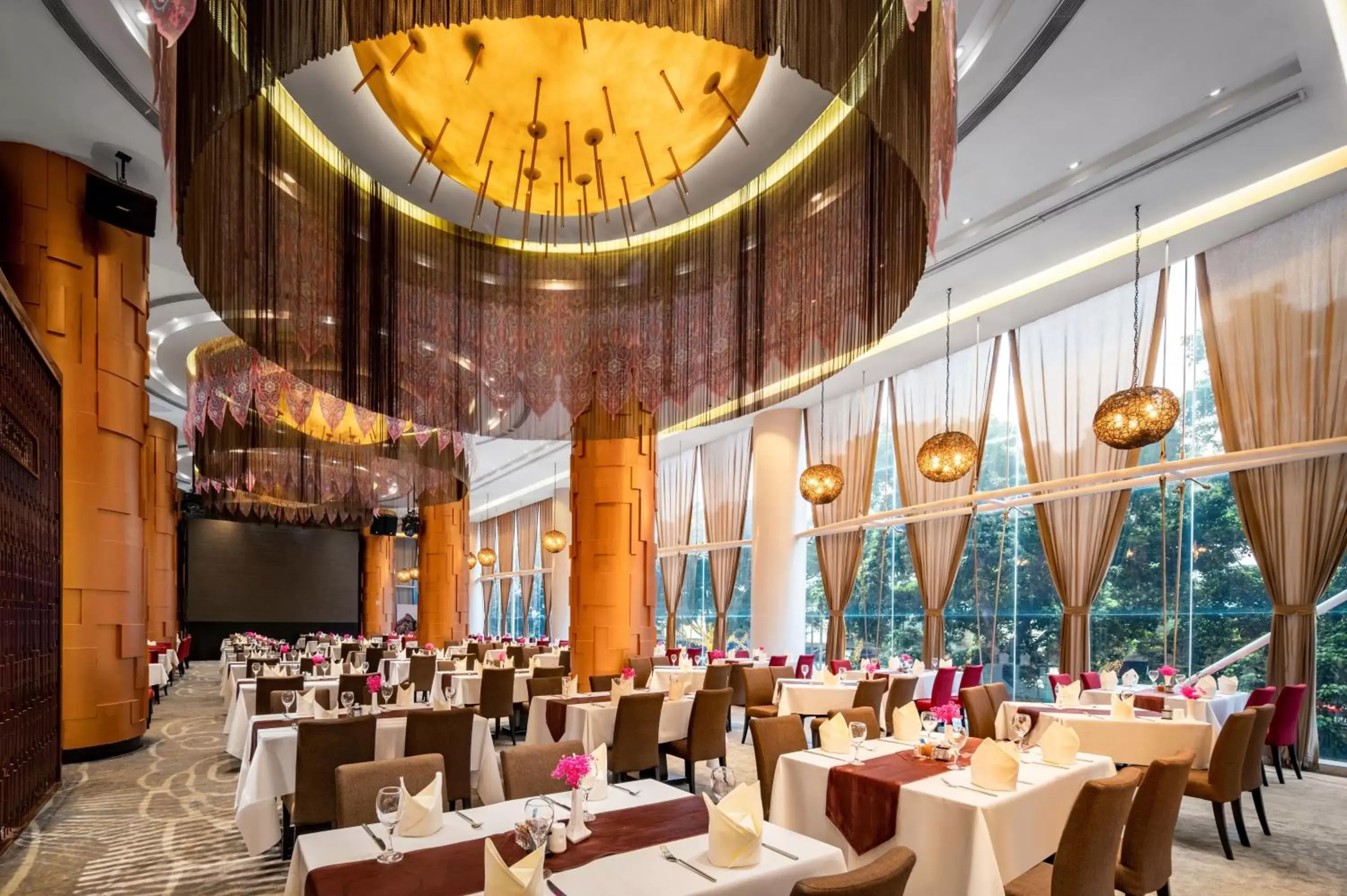 Restaurant/Places to Eat in Jianguo Hotel Guangzhou