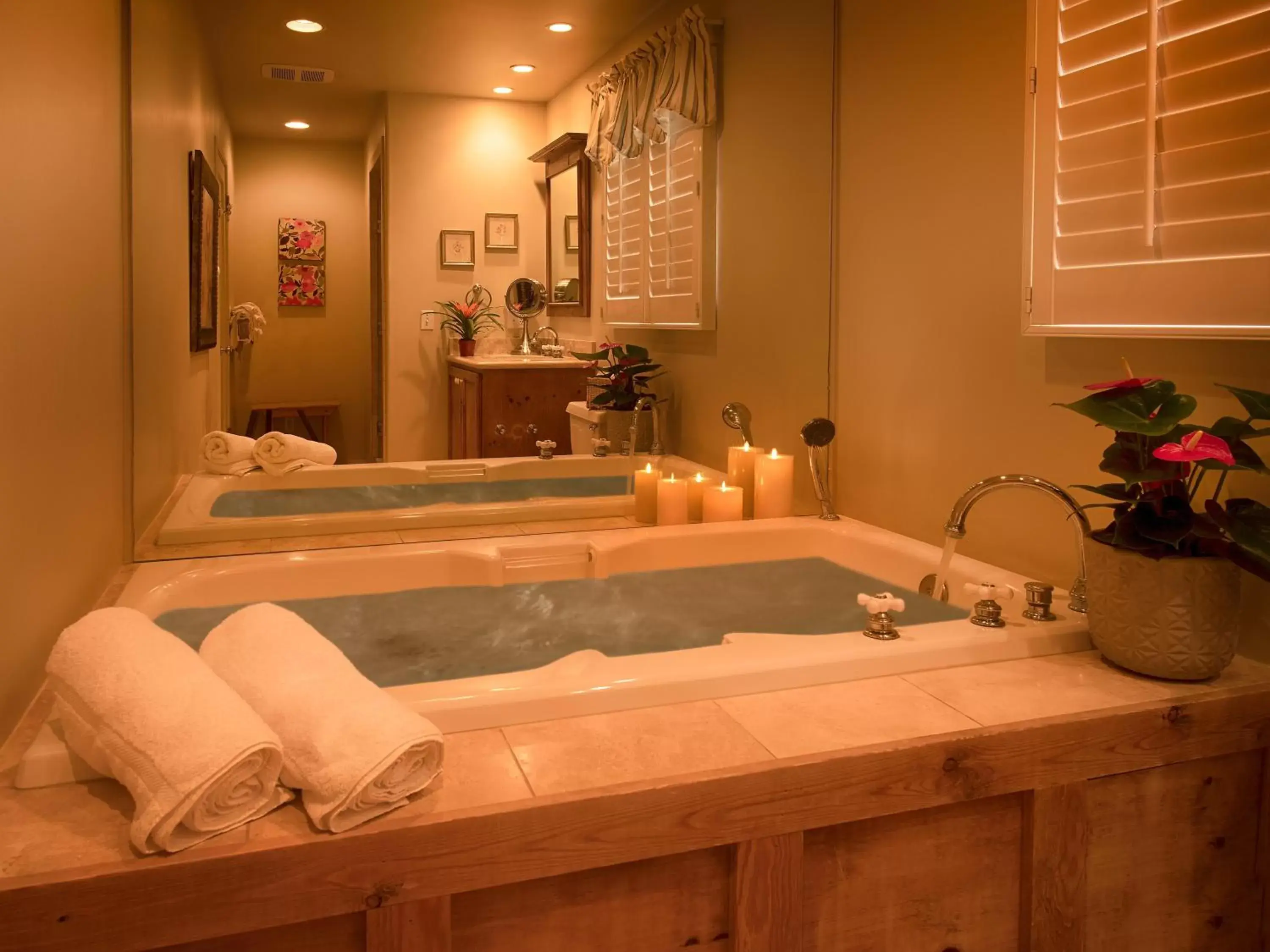 Bathroom in Carmel Country Inn