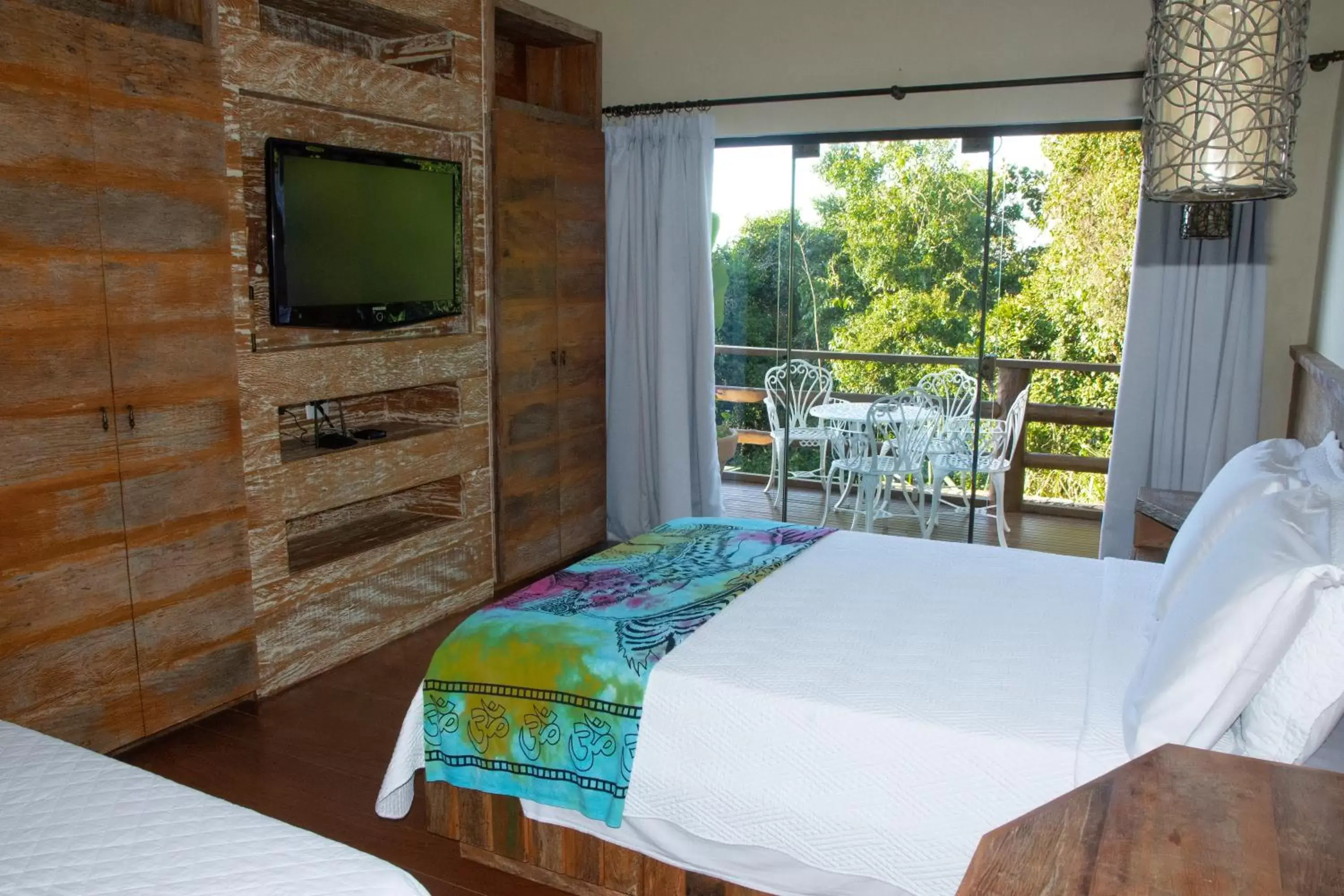 Deluxe Suite with Sea View in La Belle Maison Brigitte Bardot Deluxe Suite with Sea View in La Belle Maison Brigitte Bardot