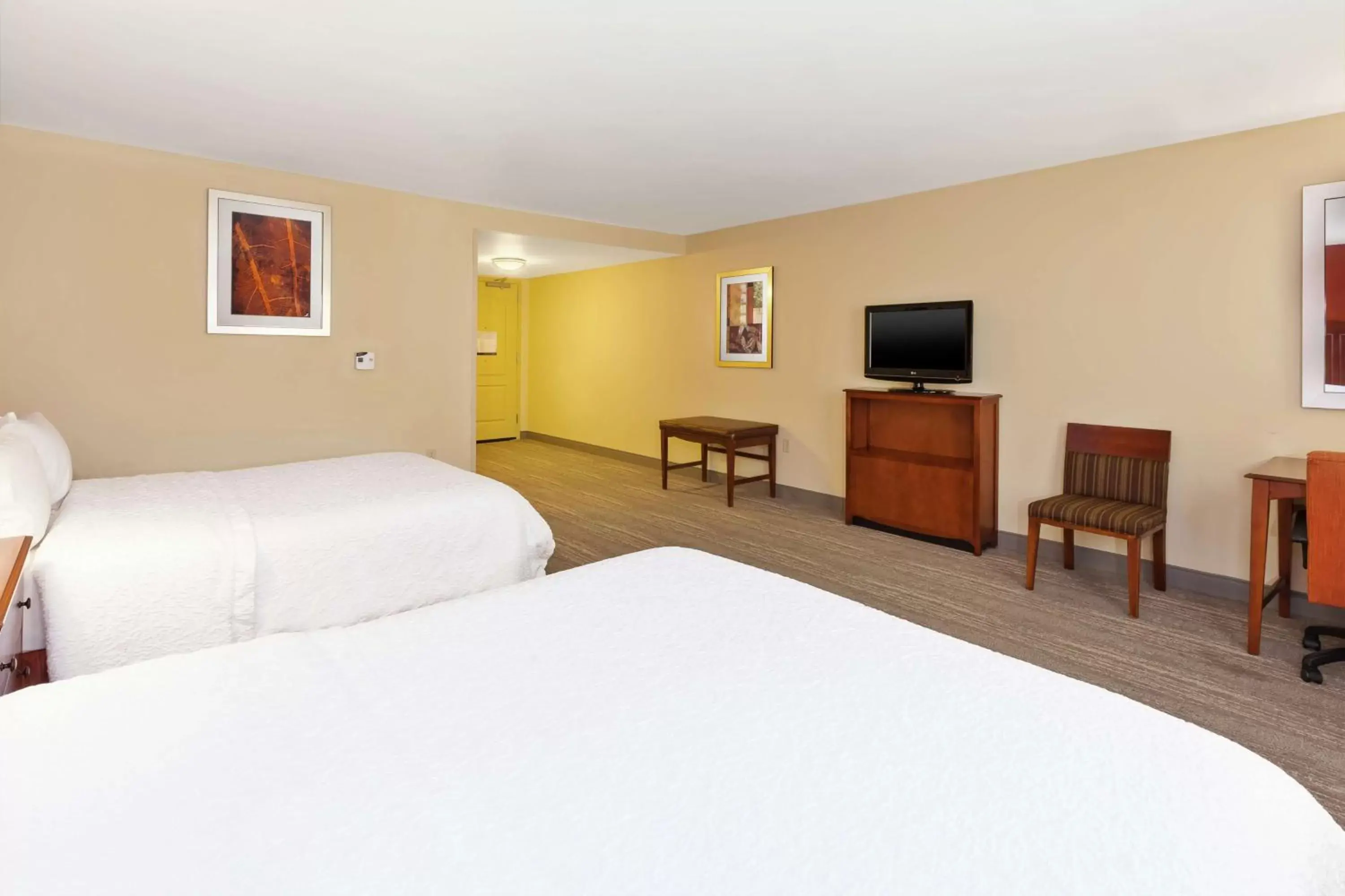 Bedroom, Bed in Hampton Inn & Suites Exmore - Eastern Shore