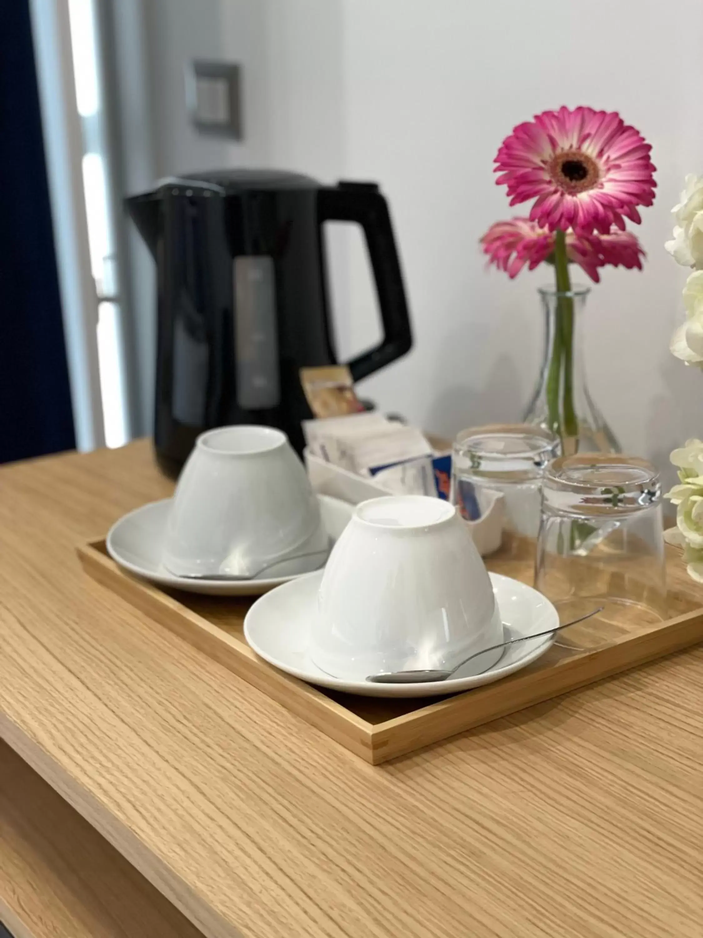 Coffee/Tea Facilities in HSuites Luxury B&B