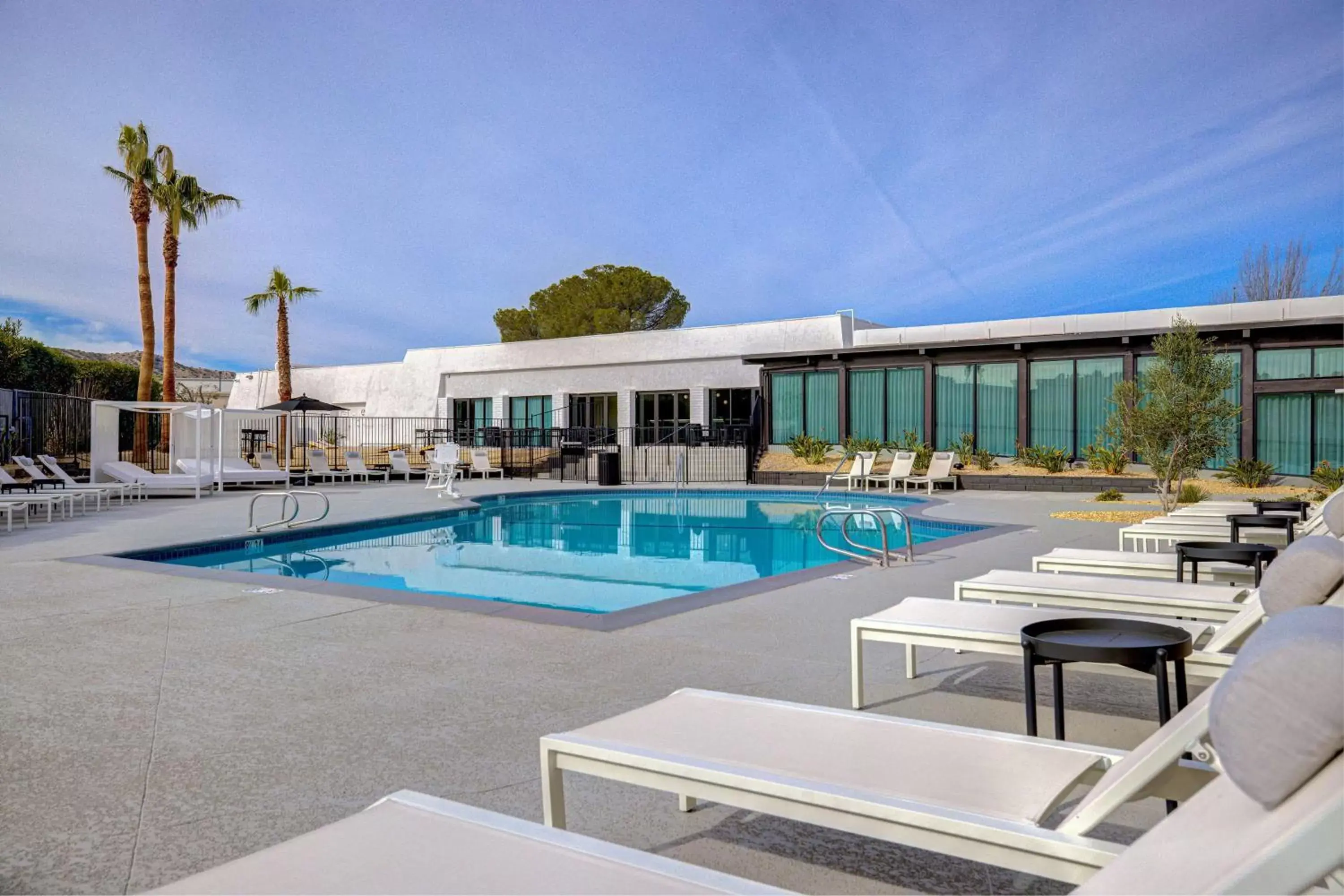 Property building, Swimming Pool in Doubletree By Hilton Palmdale, Ca