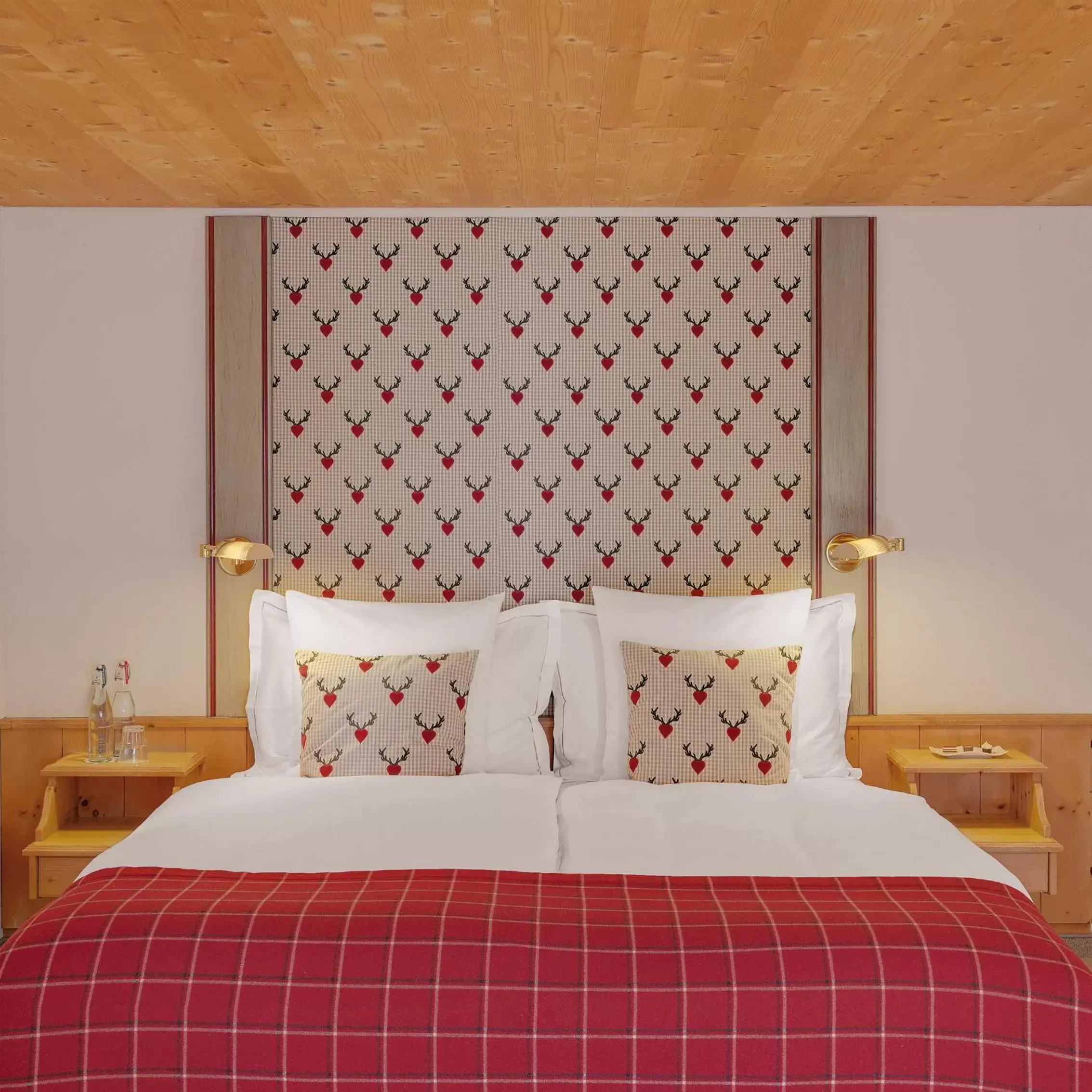 Superior Double Room in Morosani Posthotel Superior Double Room in Morosani Posthotel