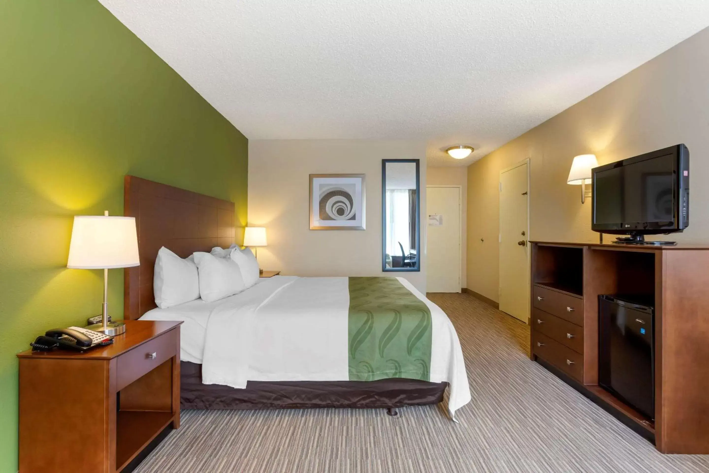 Bedroom, Bed in Quality Inn Harrison North Bedroom, Bed in Quality Inn Harrison North