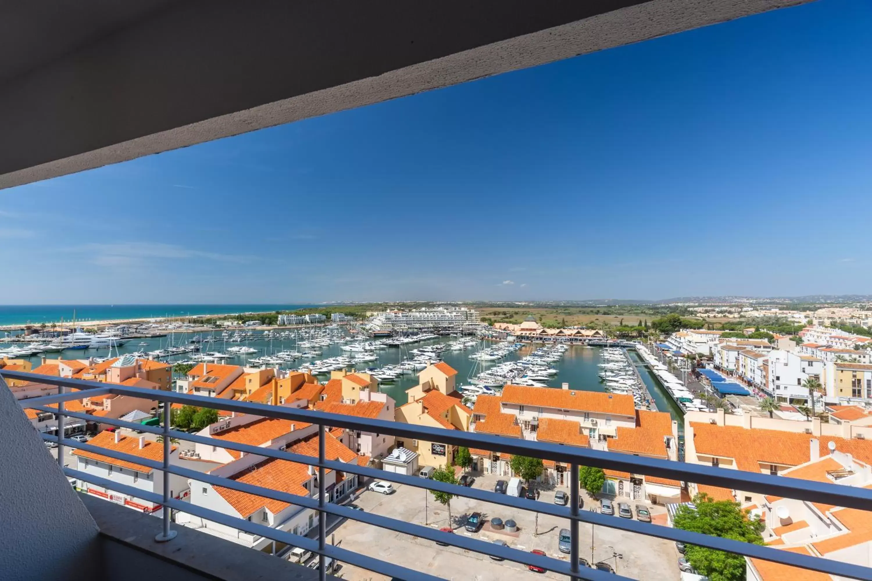 Sea view, Balcony/Terrace in Luna Olympus