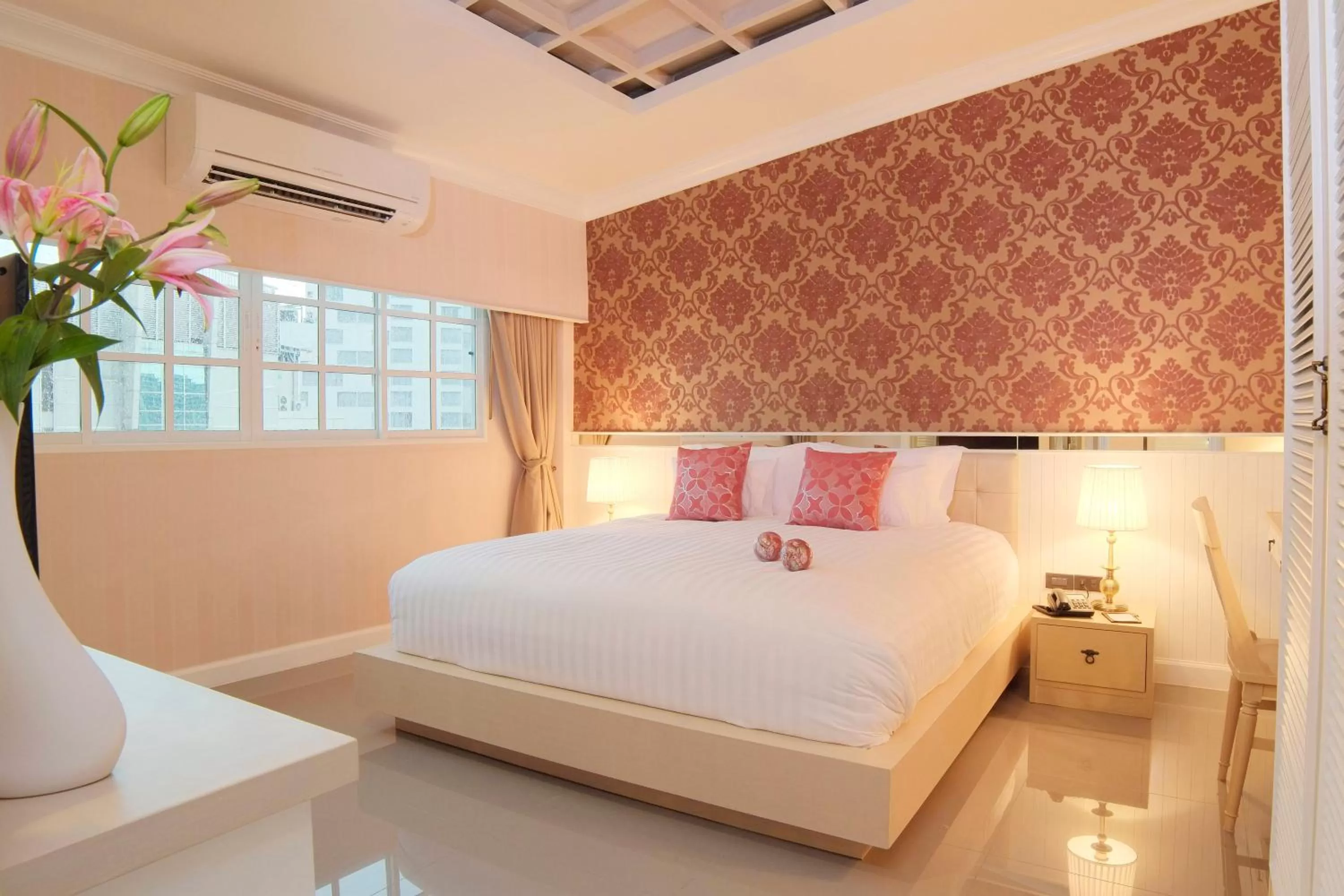 Suite in The Raya Surawong Bangkok