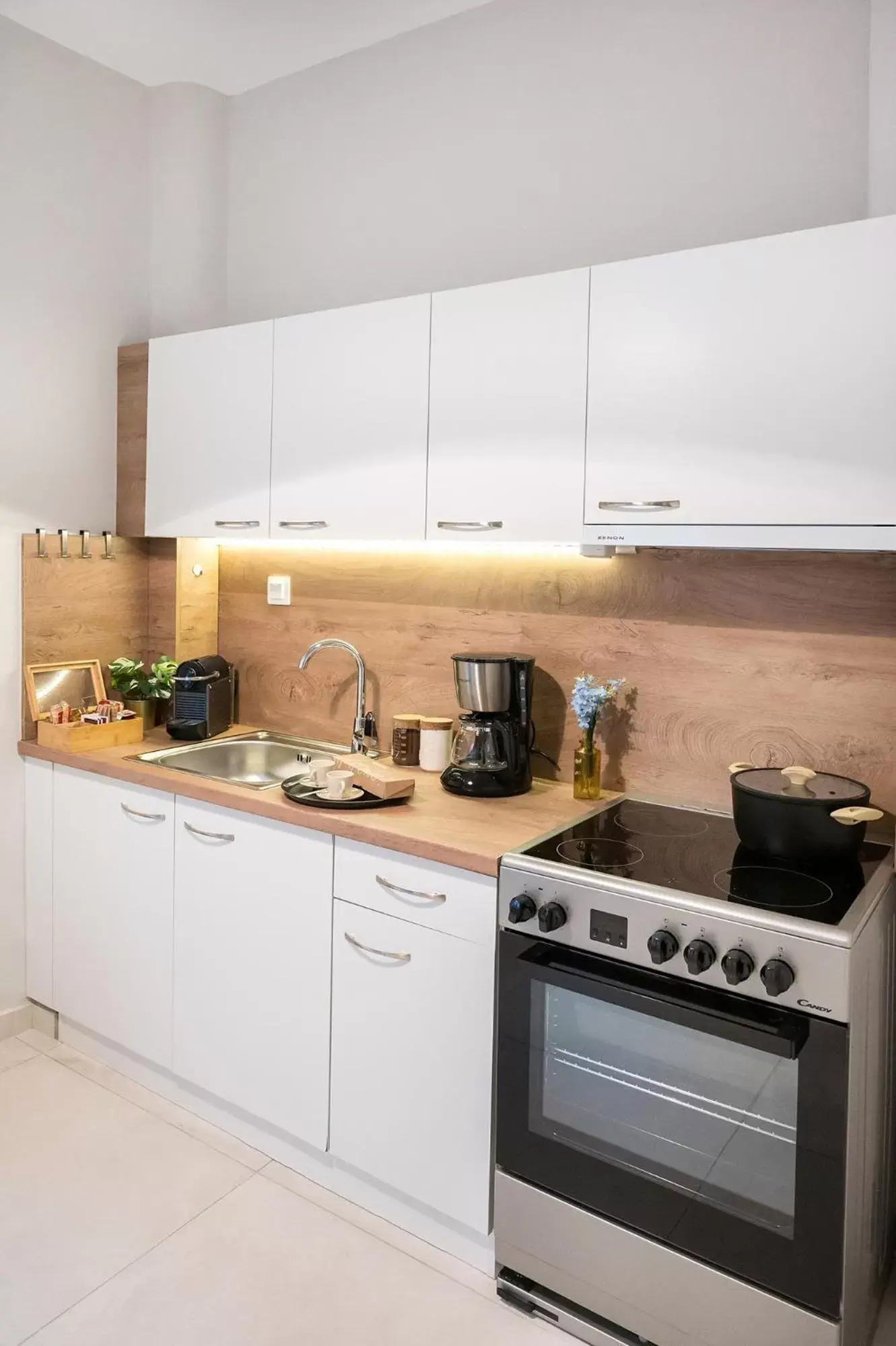 Kitchen or kitchenette, Kitchen/Kitchenette in Porto Sea View Apartments - Kypriou