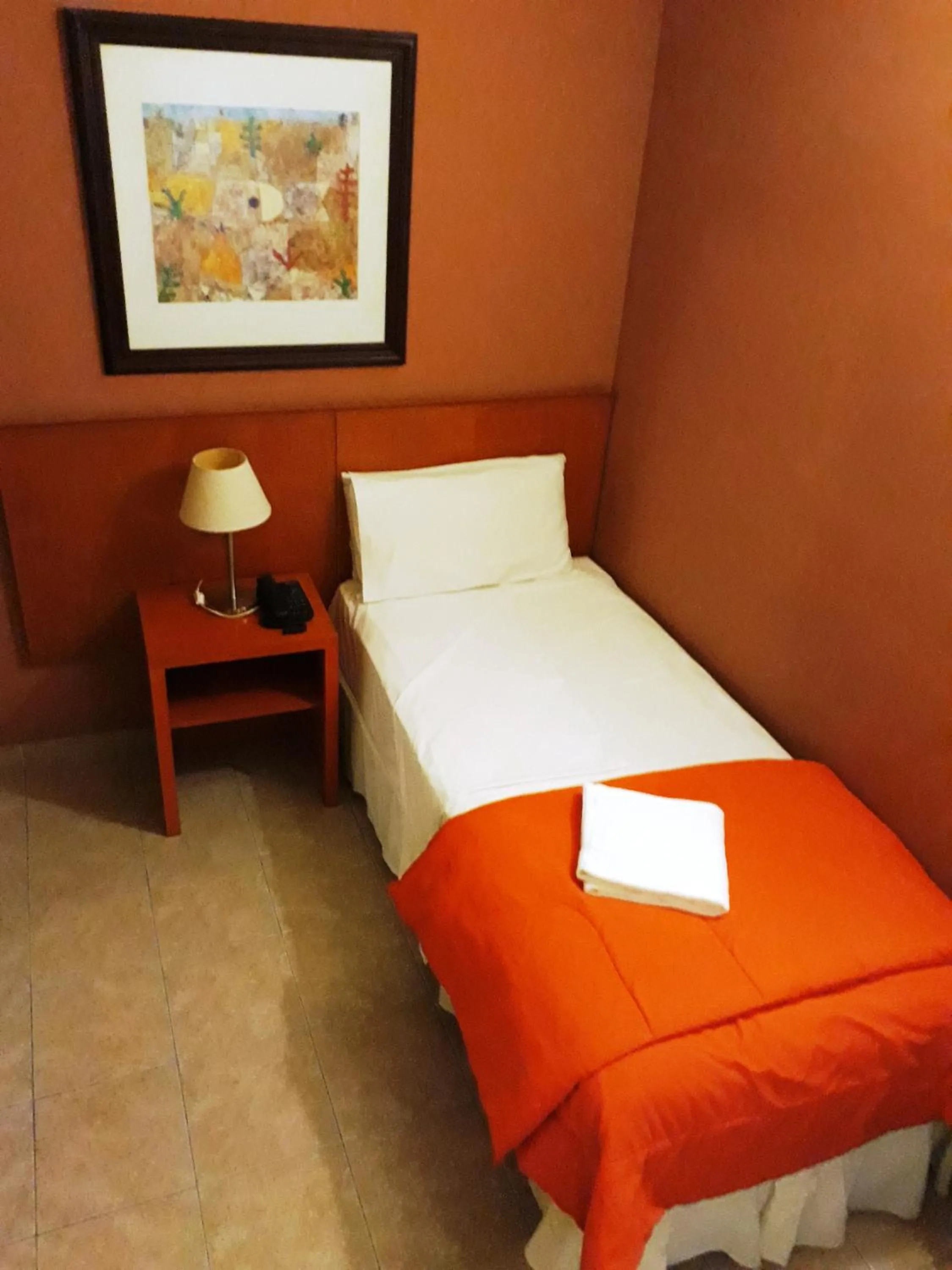 Bed in Hotel UTHGRA de las Luces