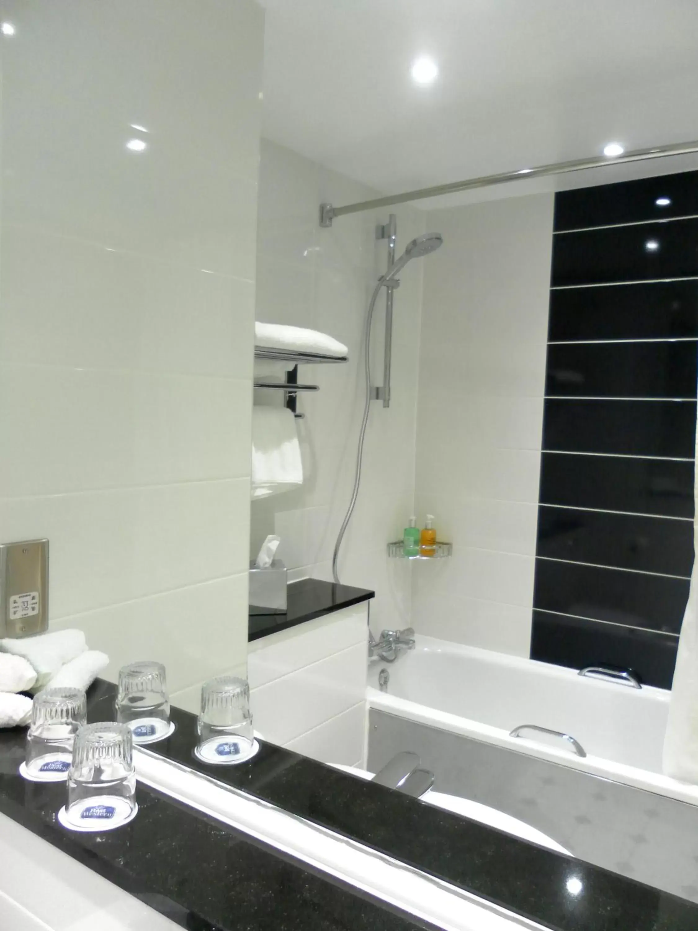 Bathroom in Best Western Chilworth Manor Hotel