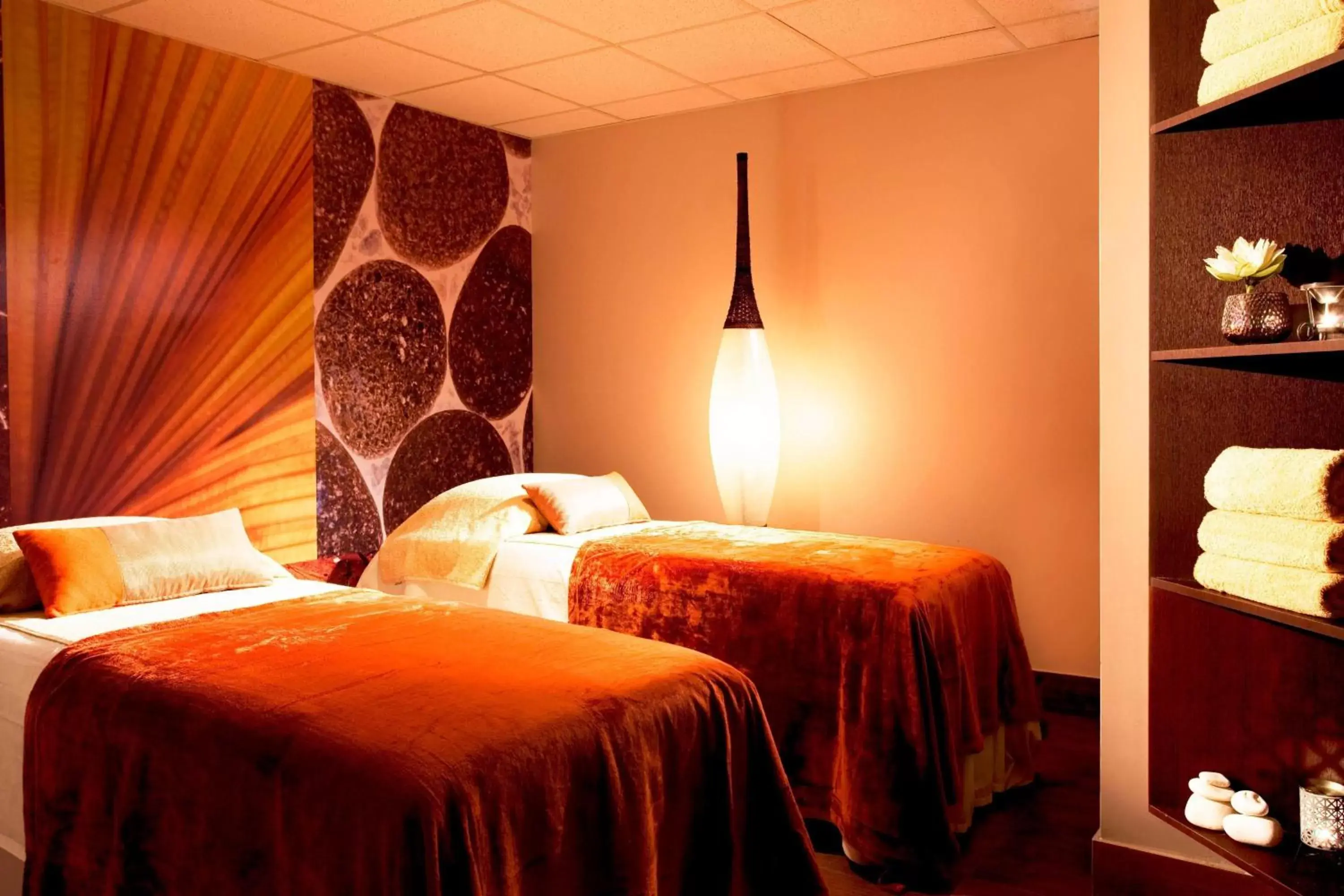 Spa and wellness centre/facilities, Bed in Sheraton Puerto Rico Resort & Casino