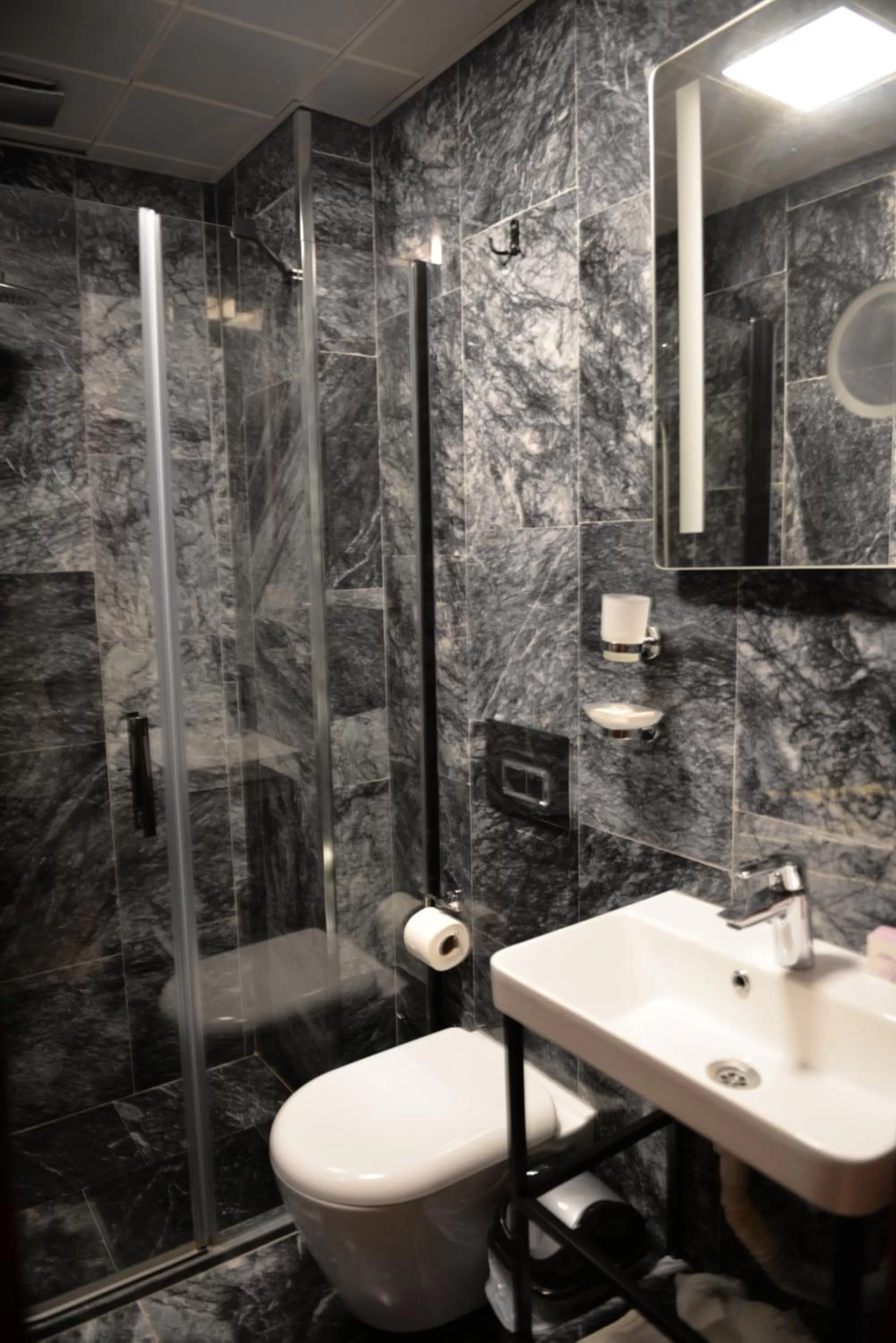 Shower in Basilissis Hotel