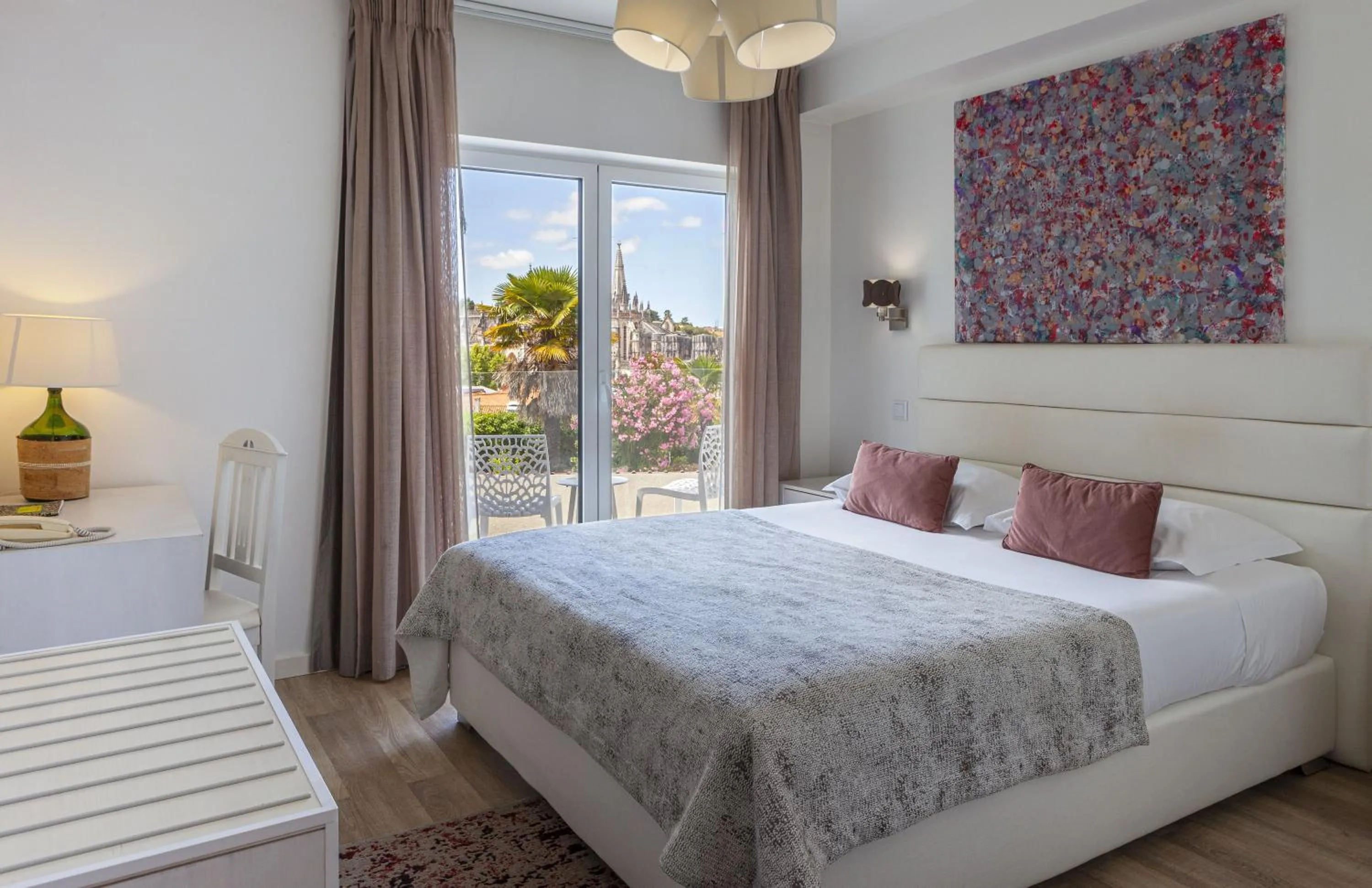 Bedroom, Bed in Boutique Hotel Casa do Outeiro - Arts & Crafts