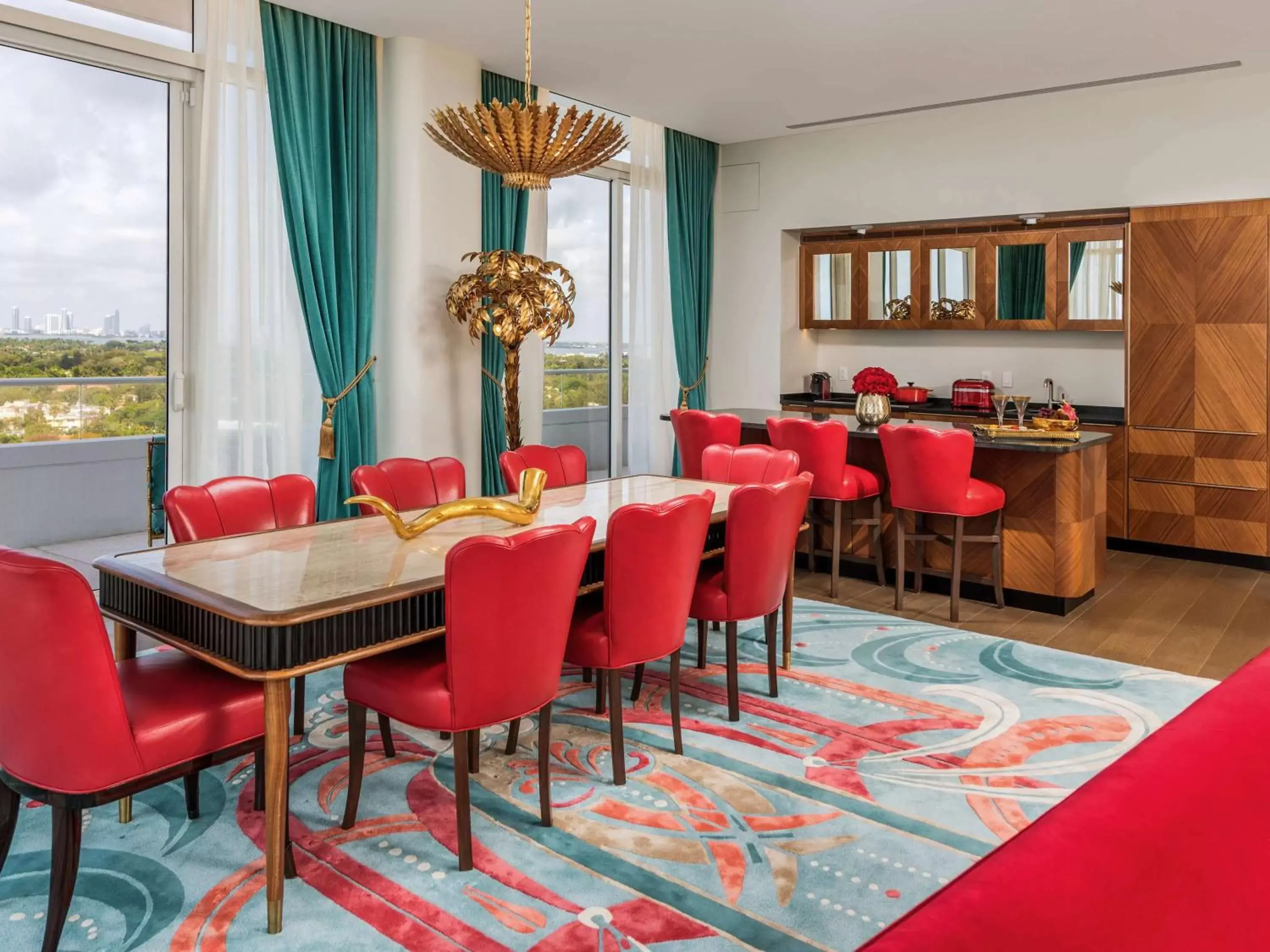 Bedroom, Restaurant/Places to Eat in Faena Hotel Miami Beach