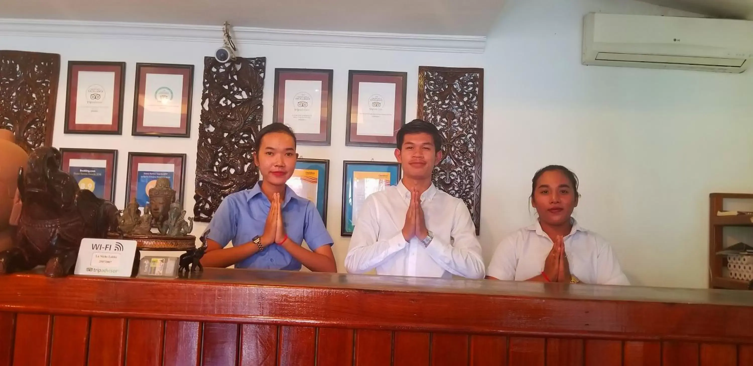 Staff, Lobby/Reception in La Niche D'angkor Boutique Hotel