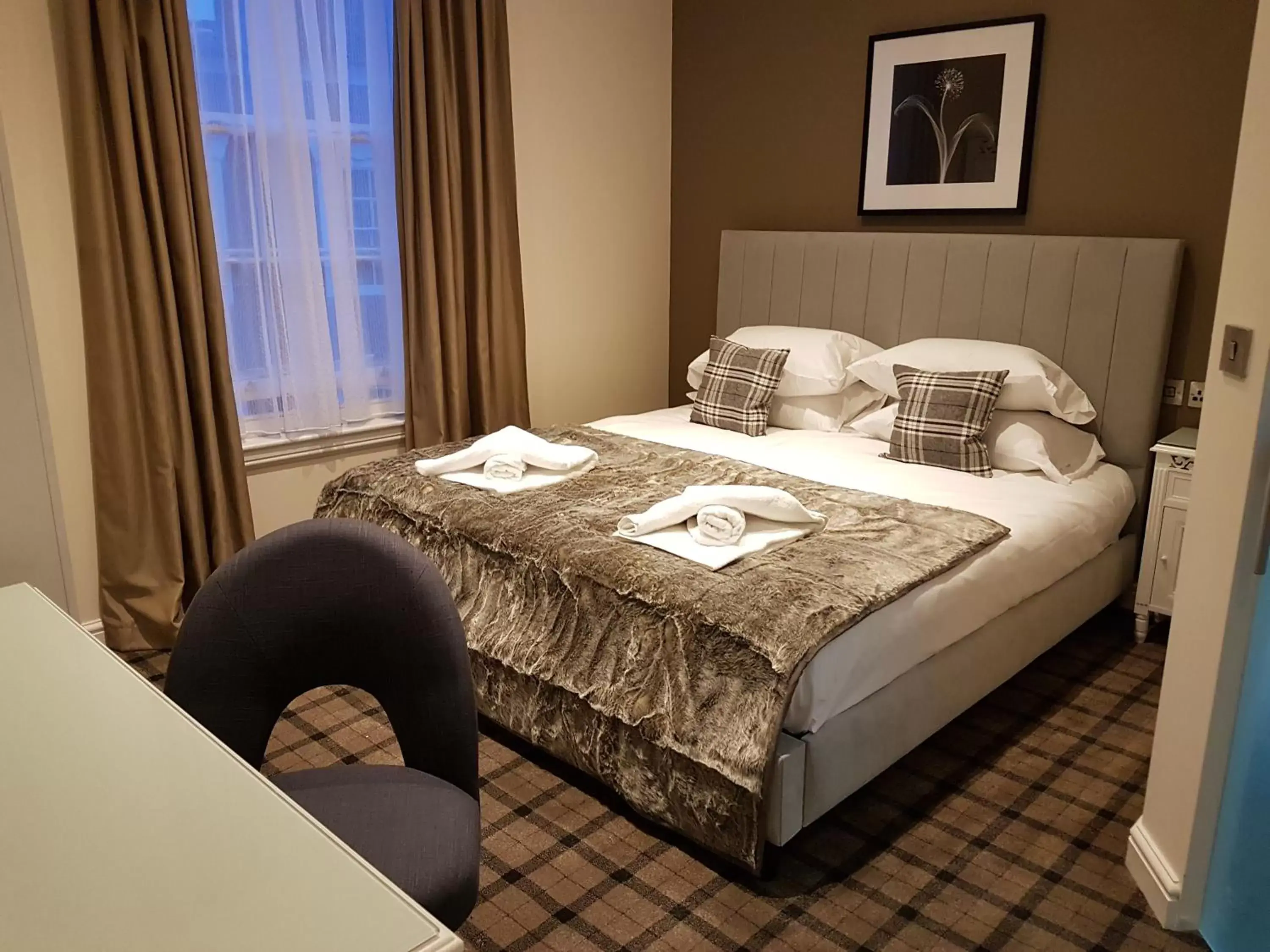 Bed in The Lion Hotel Bed in The Lion Hotel