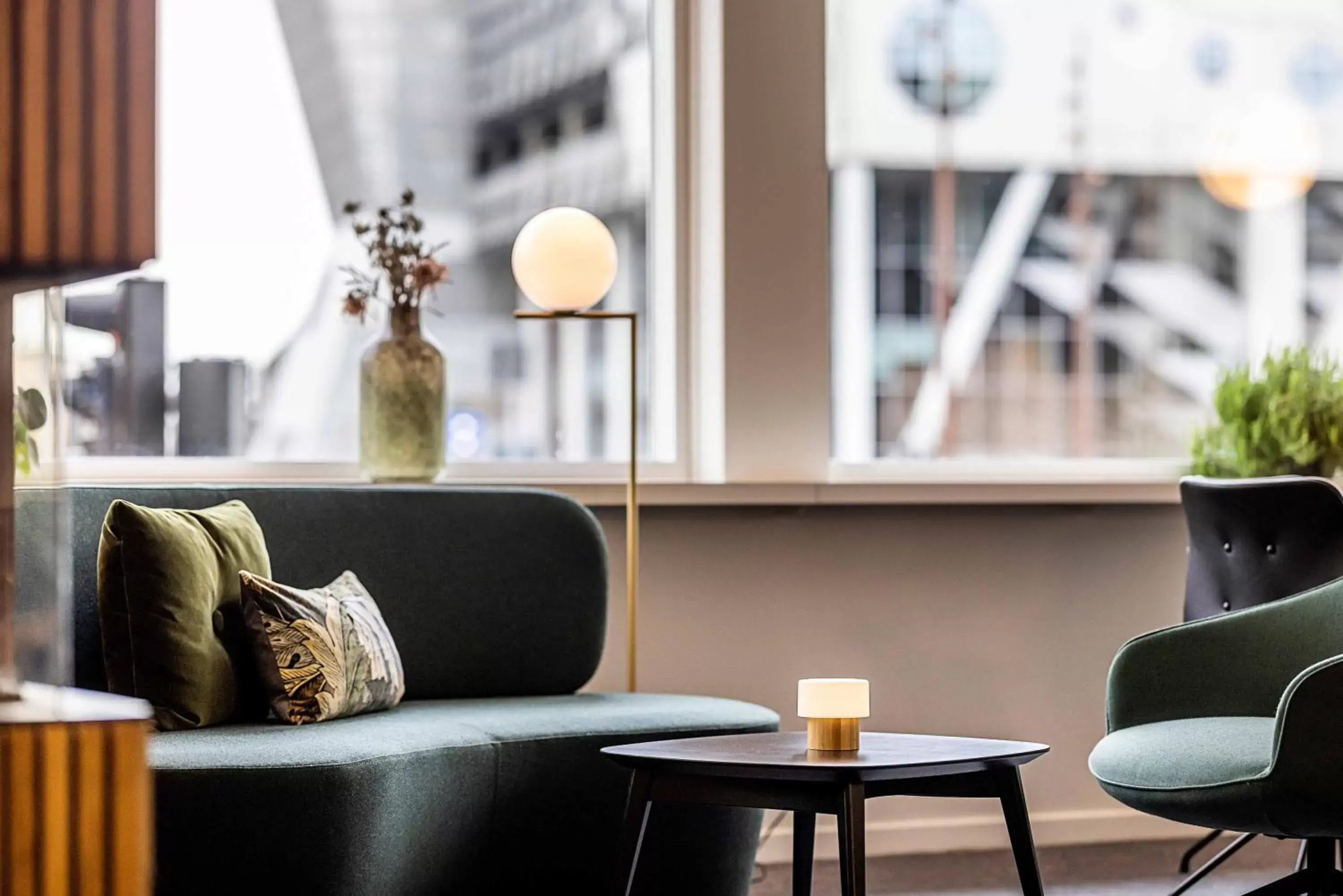 Lounge or bar, Seating Area in KOMPAS Hotel Aalborg