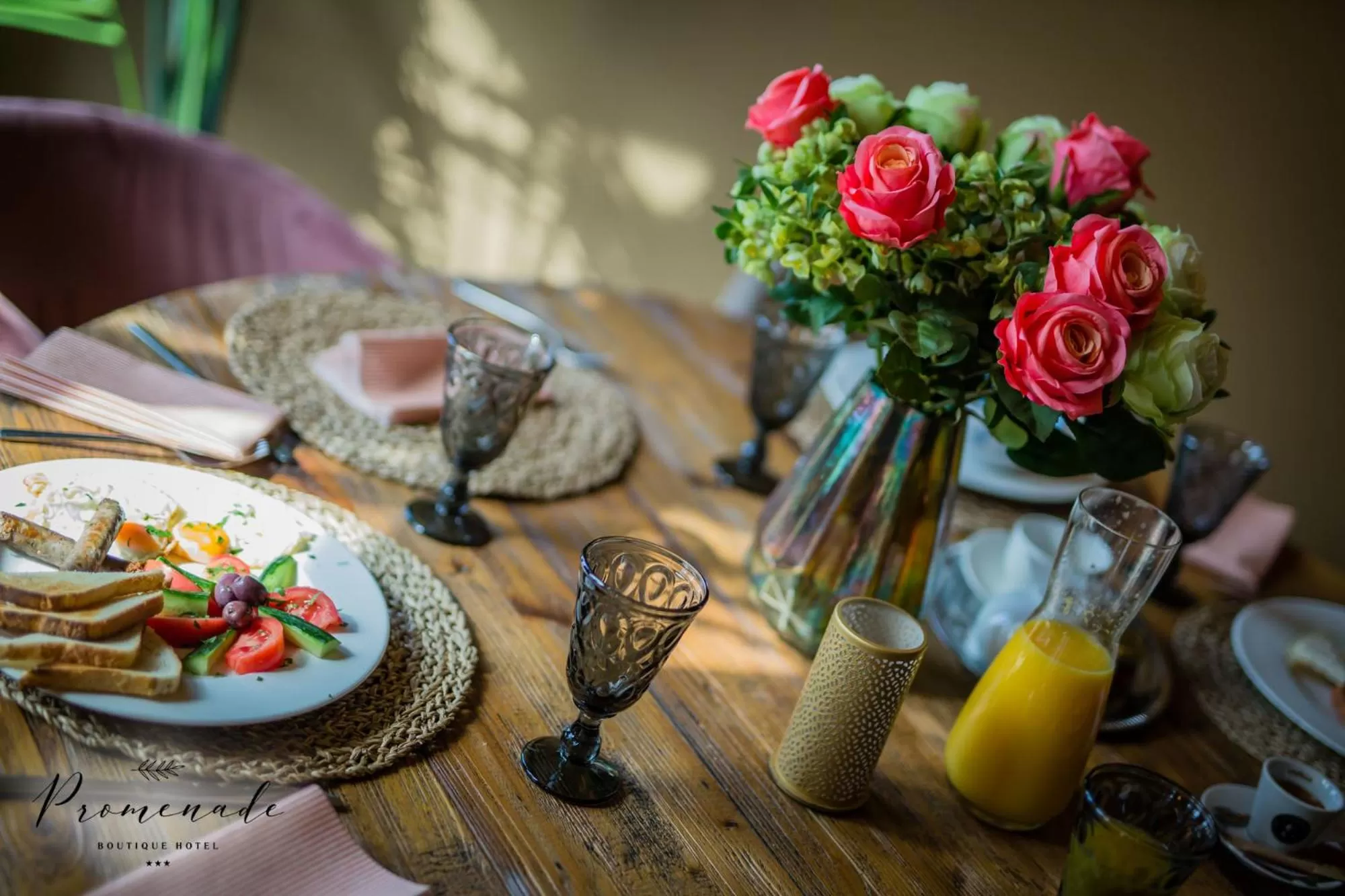 Breakfast in Hotel Residence Promenade