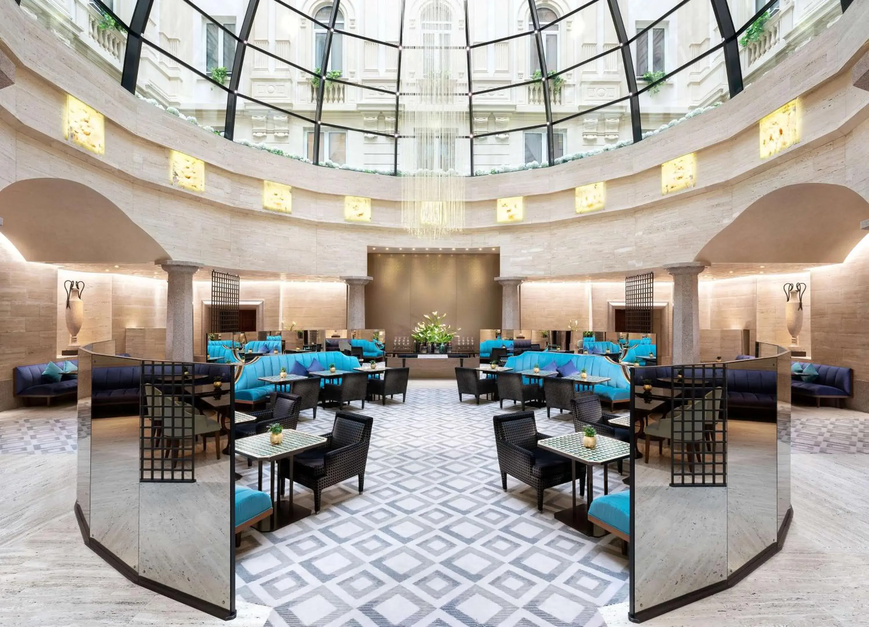 Lobby or reception, Restaurant/Places to Eat in Park Hyatt Milano